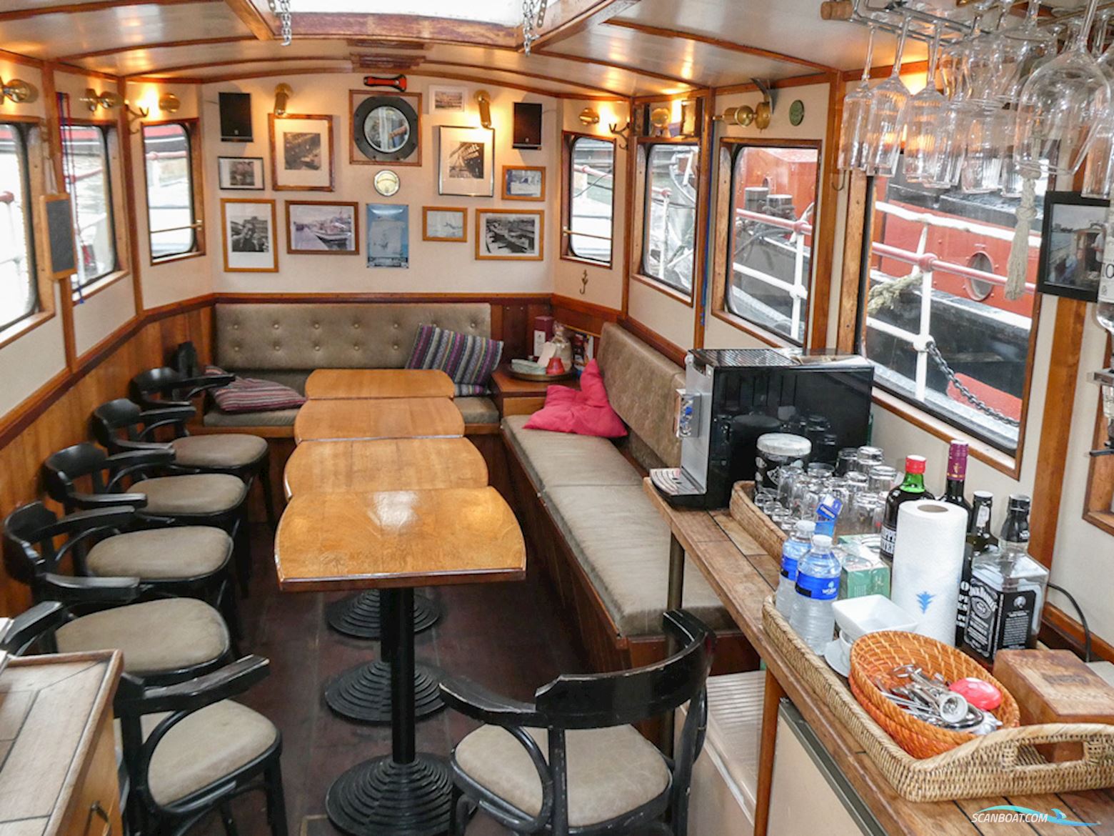 Klassieke Salonboot 12 Pers