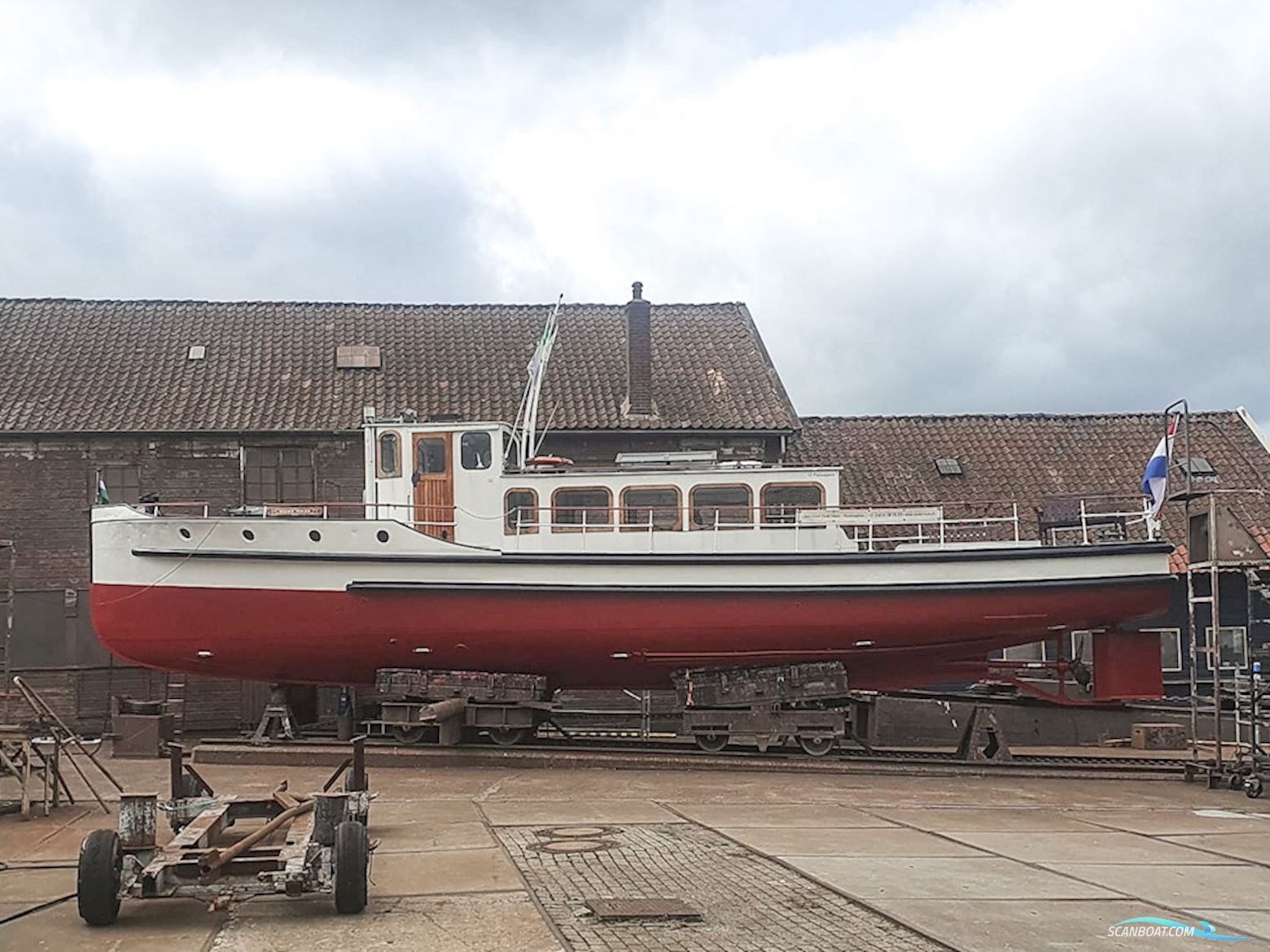 Klassieke Salonboot 12 Pers