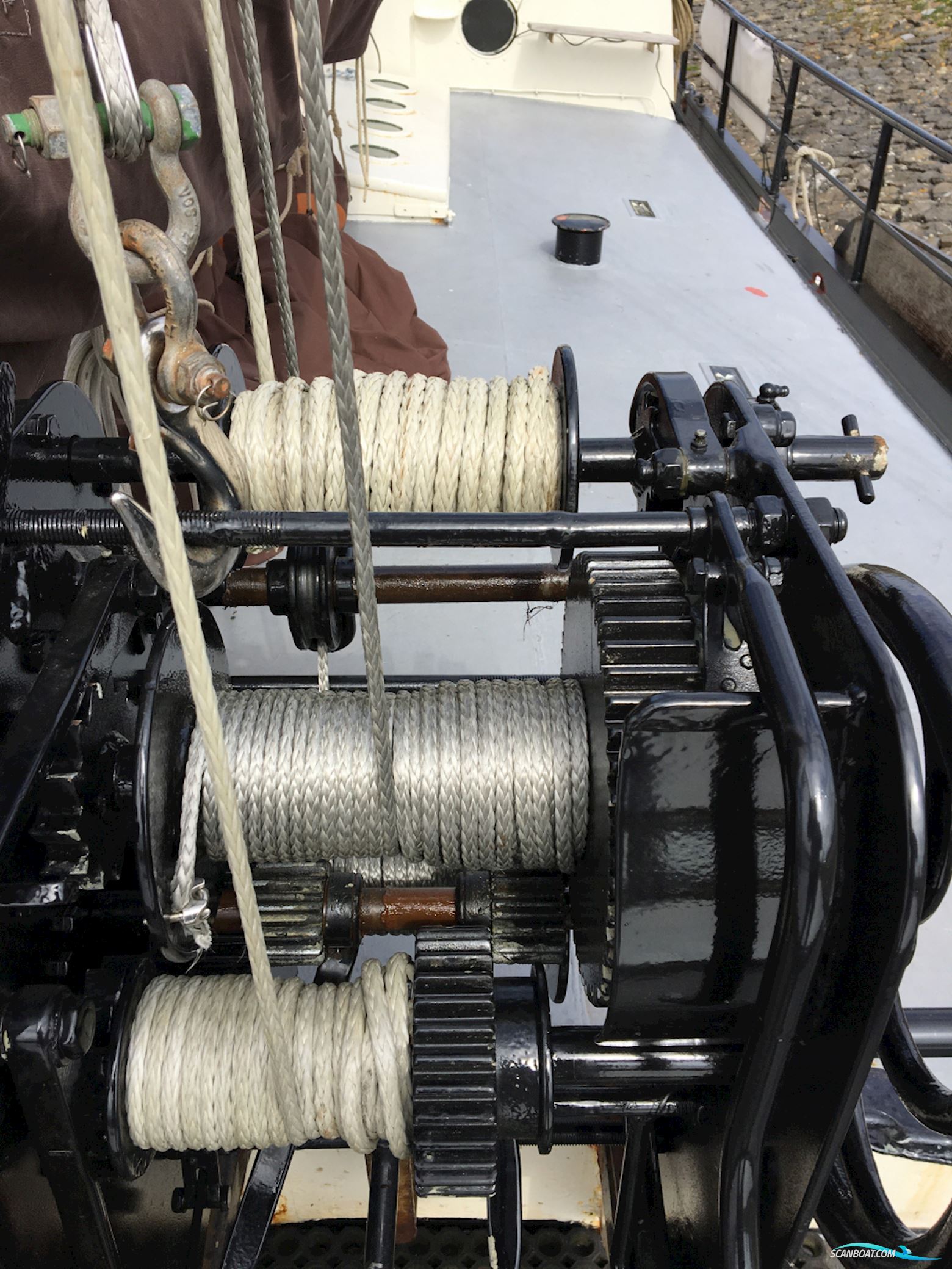 Klipperaak Charter, Woonschip