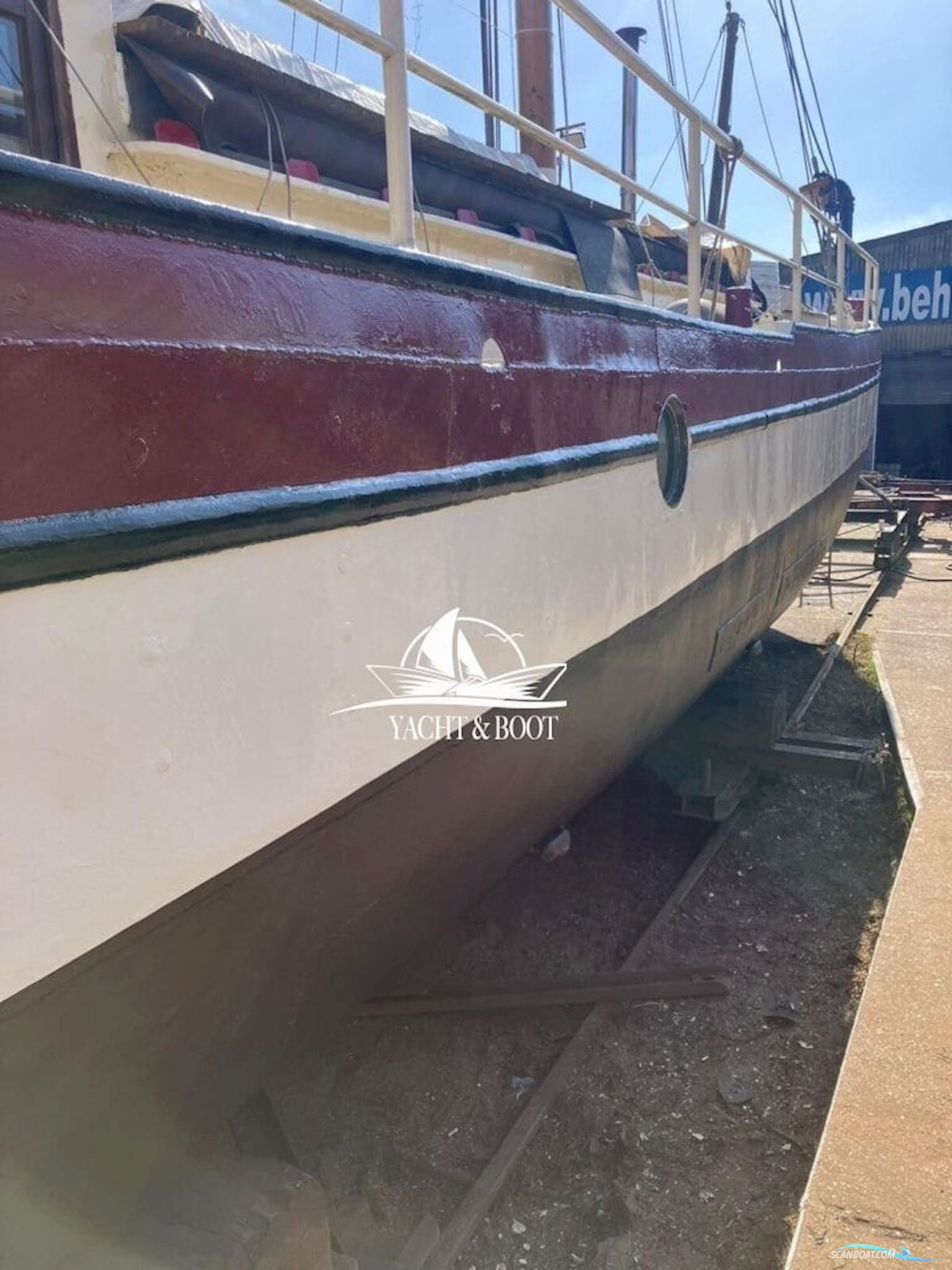 Lukas Mulder Werft Motor - Frachtewer