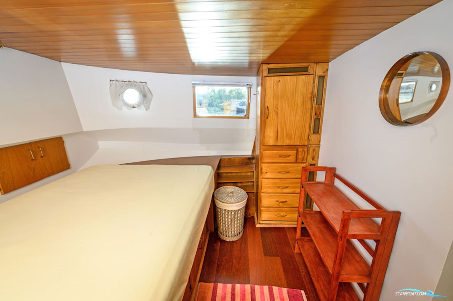 Luxe Motor 21.18 Met Ubc