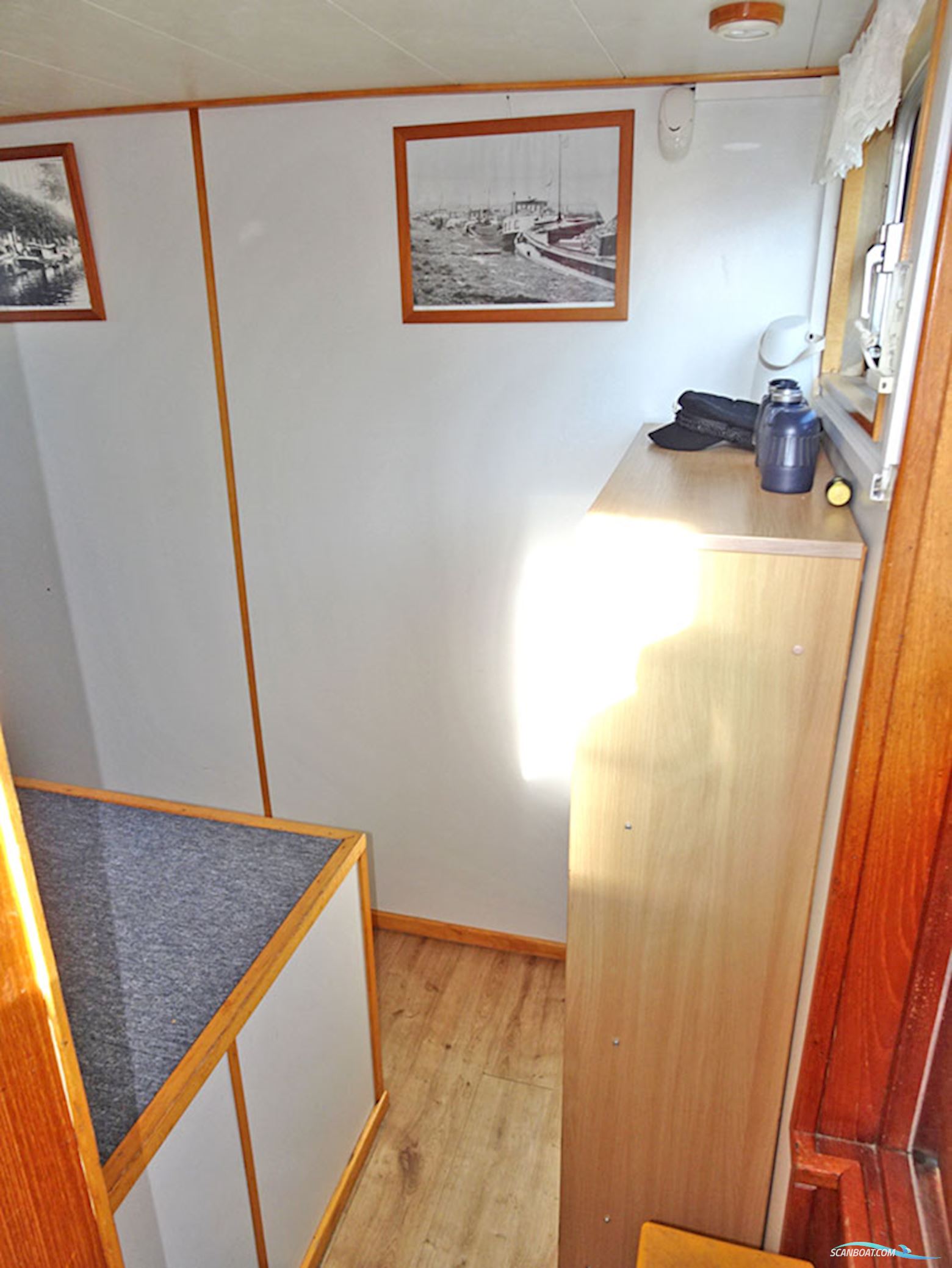 Luxe Motor 36.72, Cbb Rijn