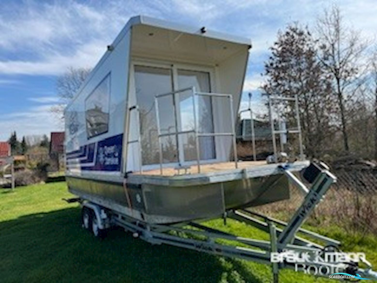 Mebow Metall-und Bootsbau 750 Huizen aan water 2023, met Honda motor, Duitsland