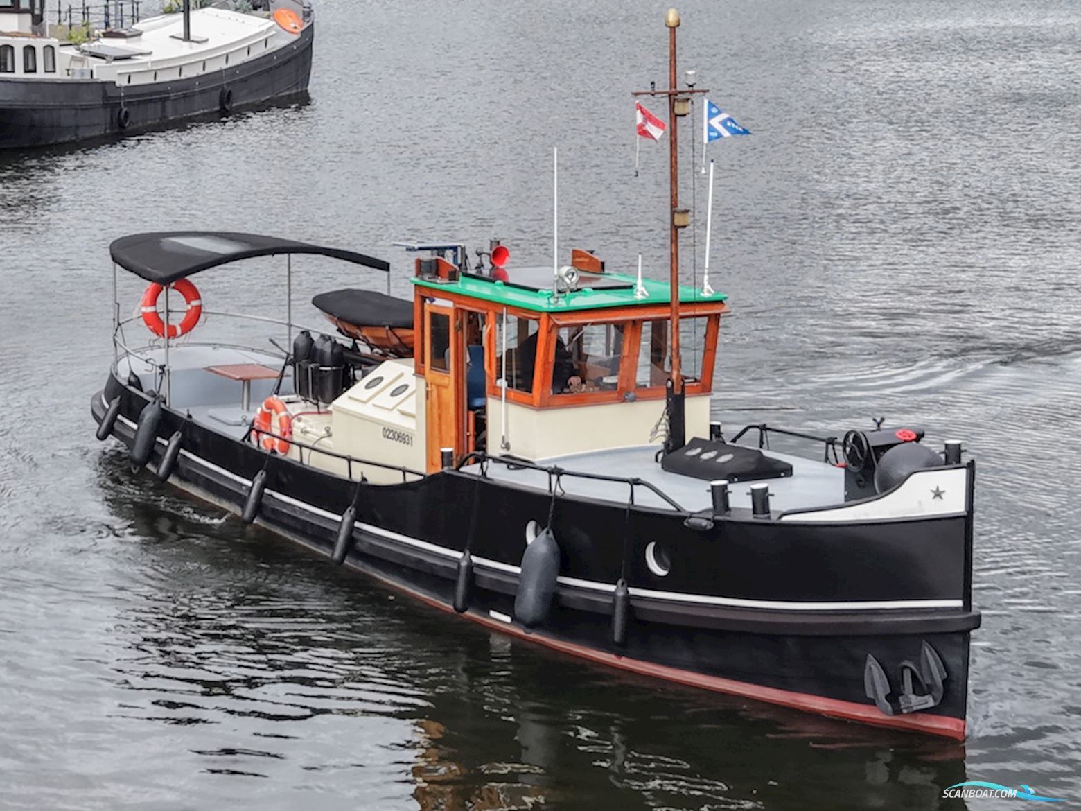 Motorsleepboot Carbon 15.63 Met Cbb