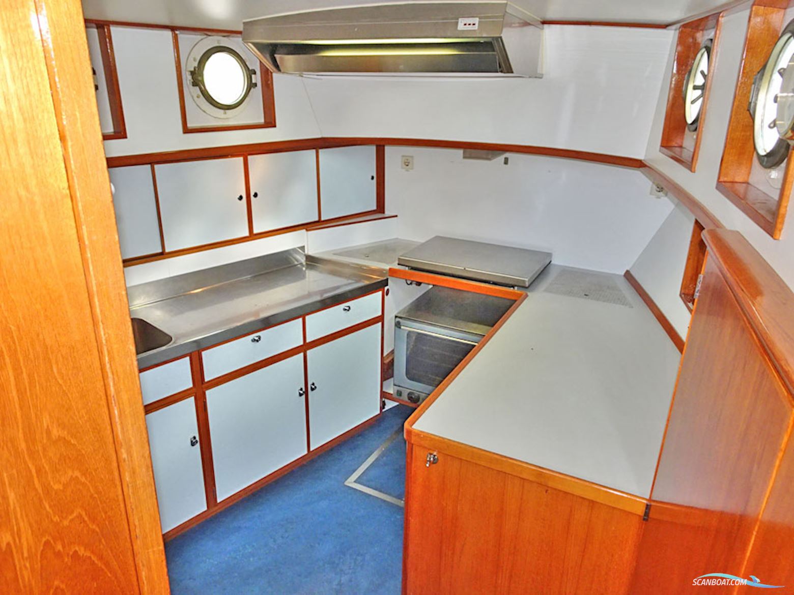 Passagiersschip 30 personen