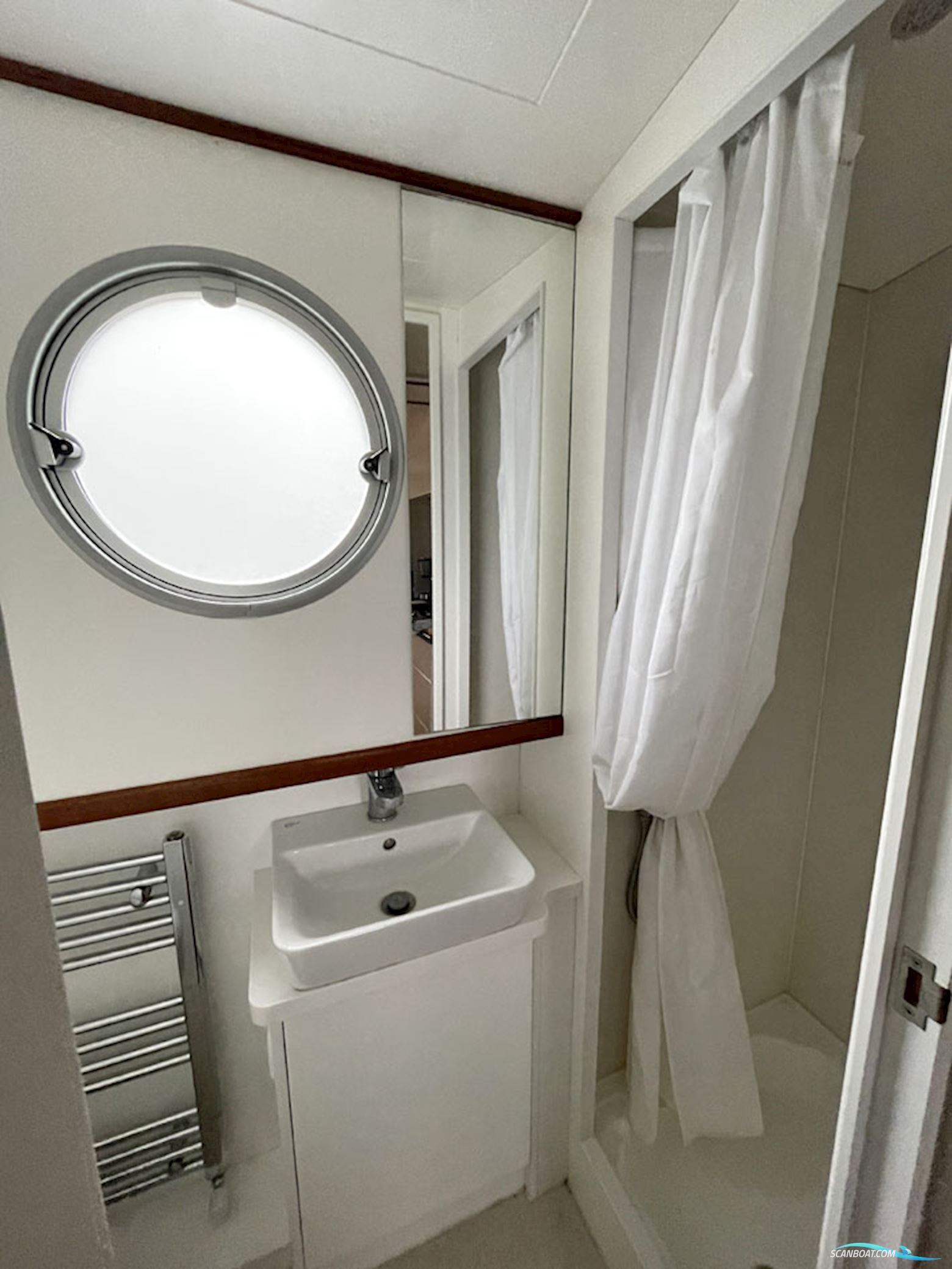 Piper Luxemotor 49L