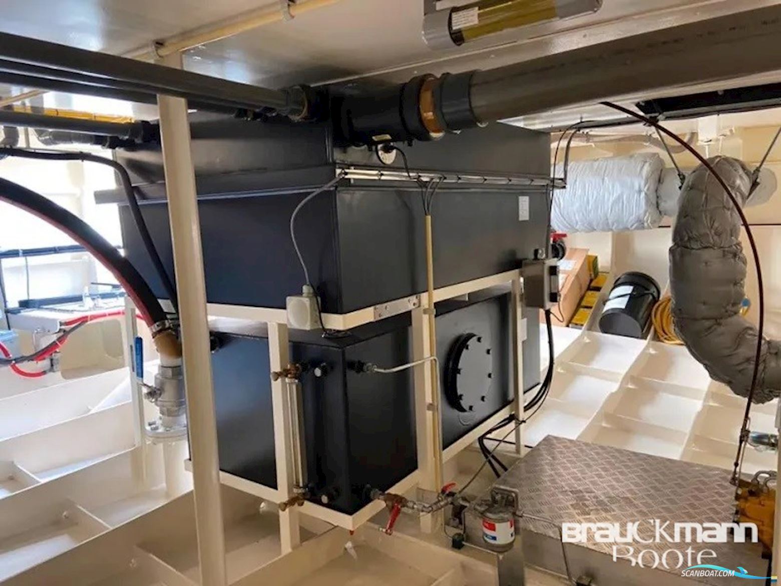 Scheepsreparatie Friesland BV Cruising Home Traveller XL SRF