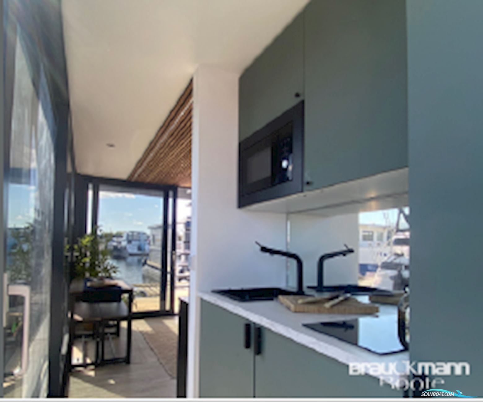 SolarYacht Plaue HBY 30