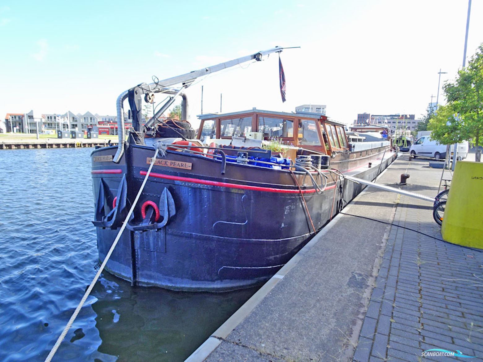 Spits B&B Varend Woonschip 39.09 met CvO