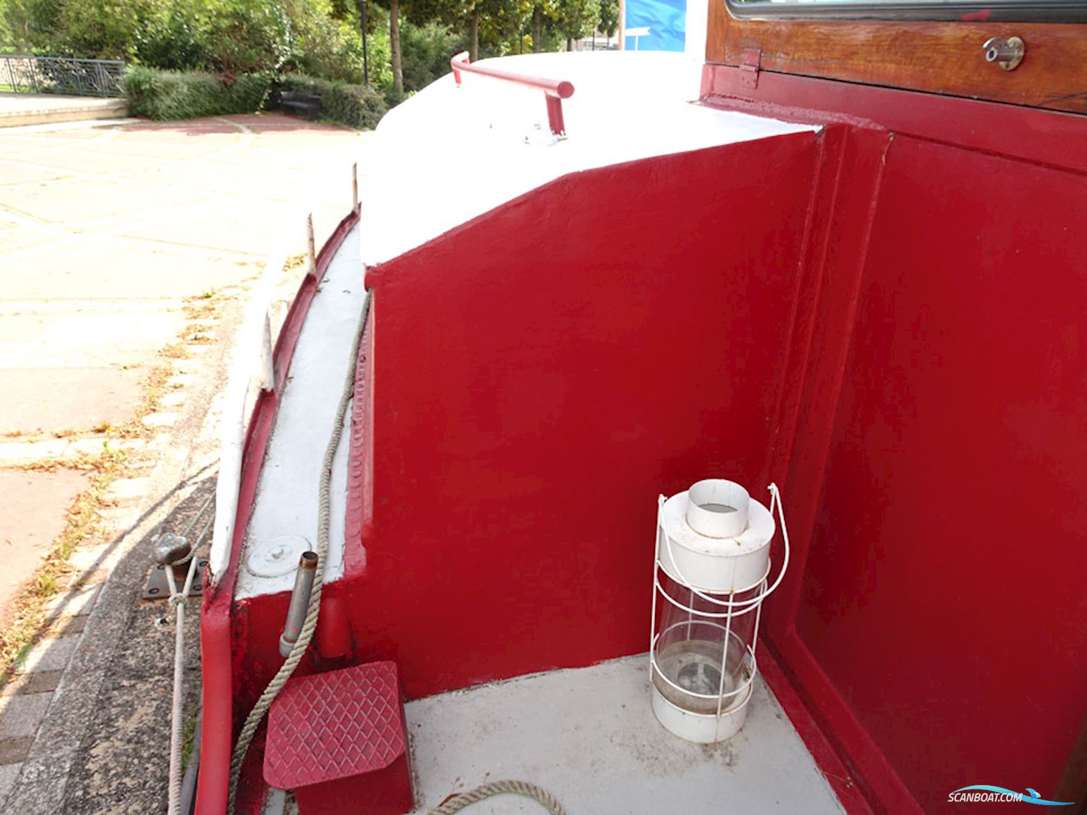 Spits Varend Woonschip 30.53 met UBC