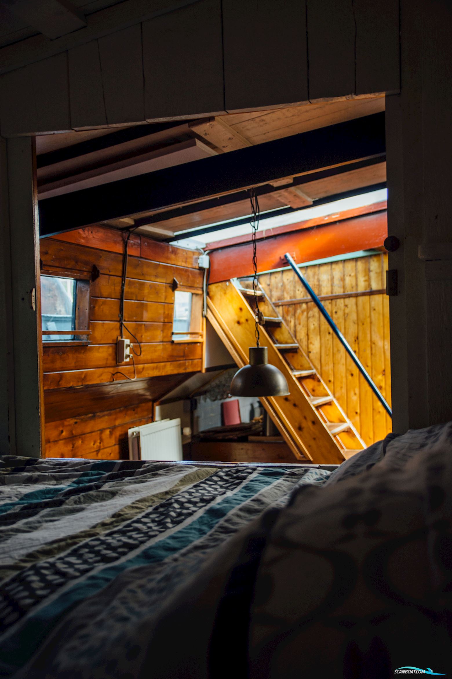 Tjalk Woon-Charter Tjalk