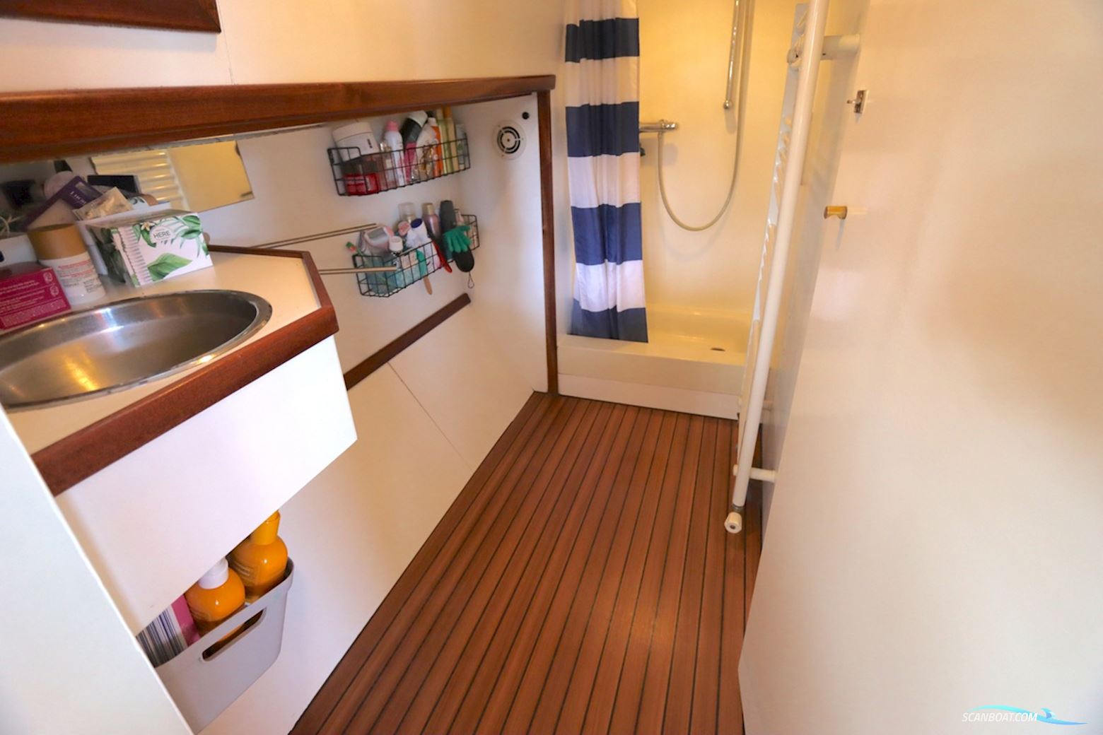 Tjalk Woonboot