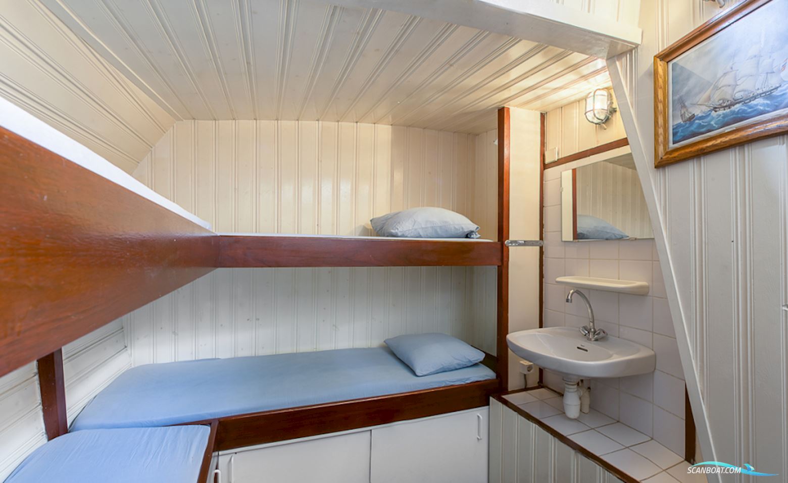 Tjalk Woonschip, Bedrijfsschip