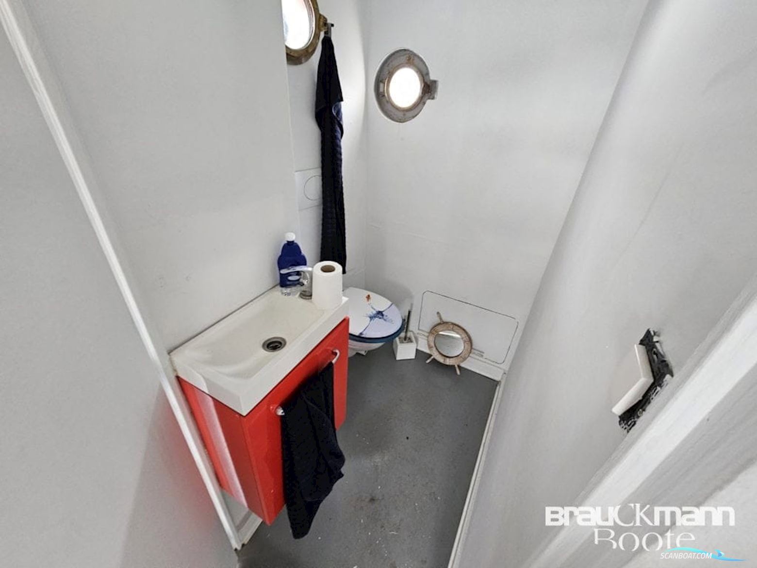 Werftbau Commodore 35