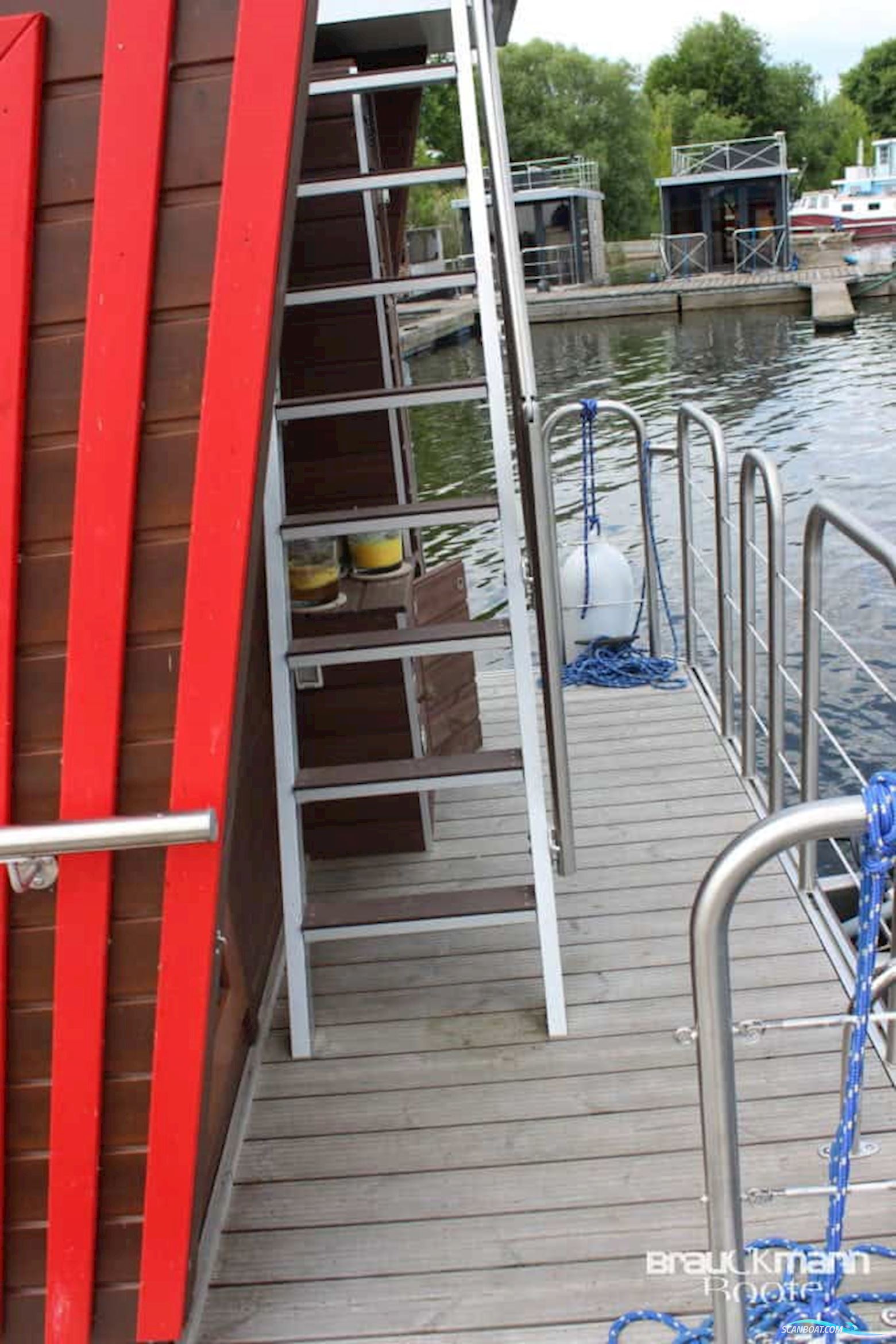 Werftbau Solar Hausboot 2022