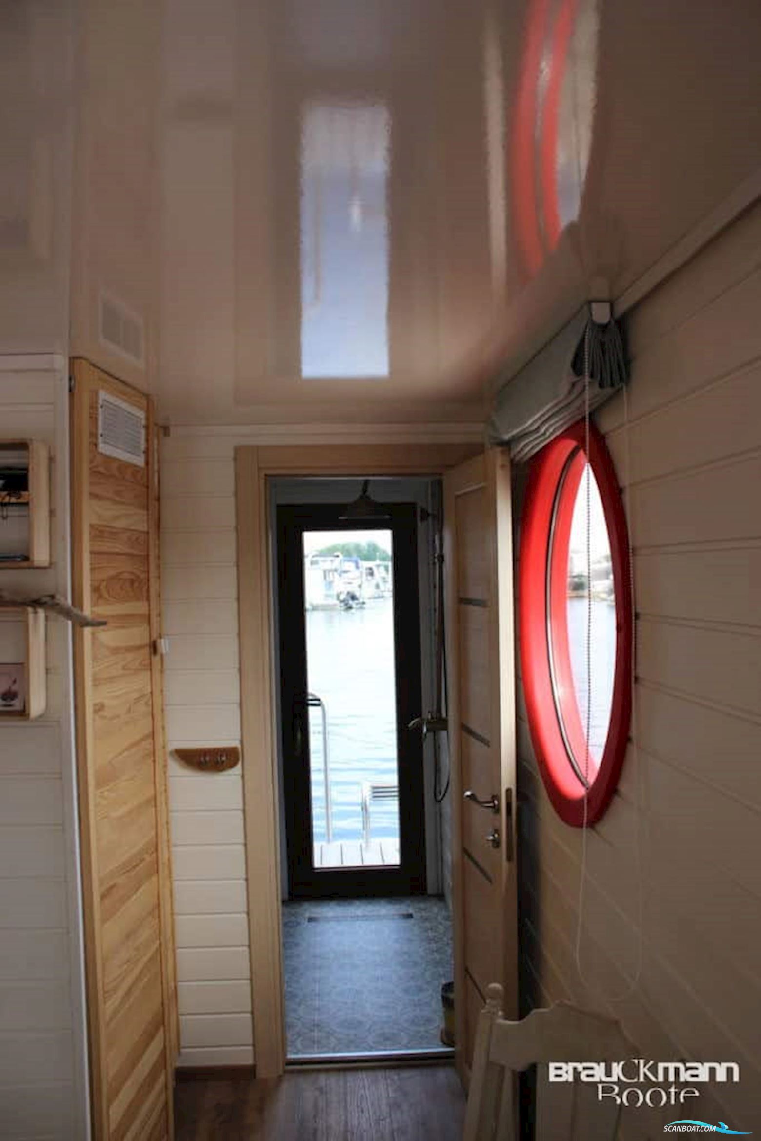 Werftbau Solar Hausboot 2022