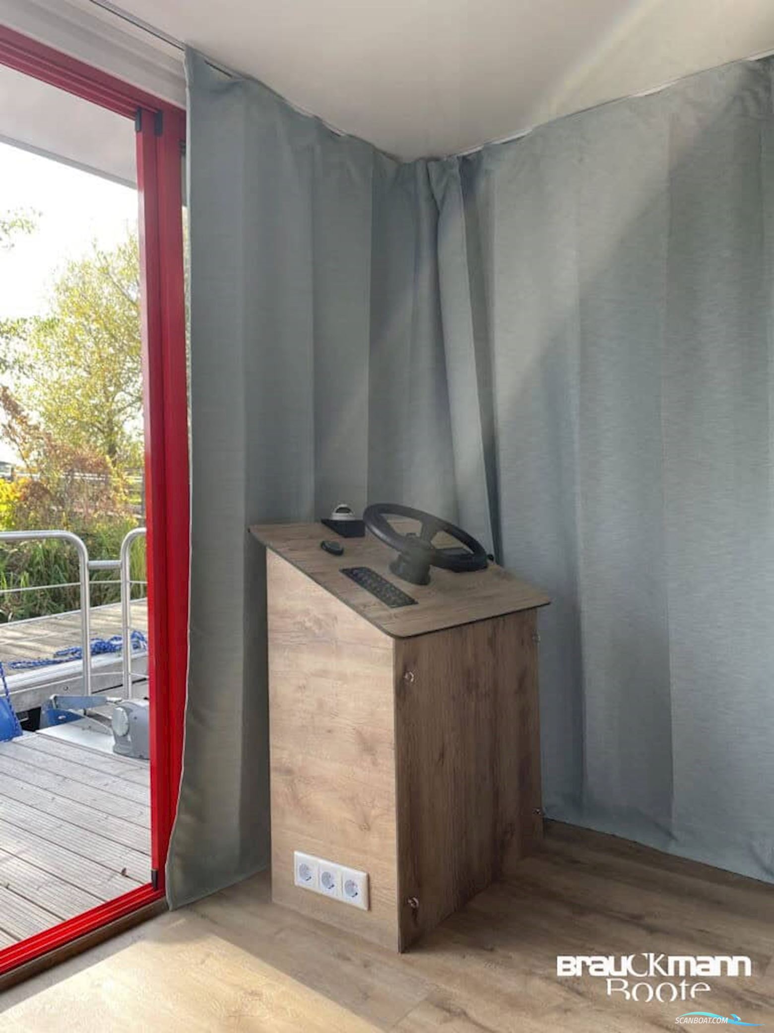 Werftbau Solar Hausboot 2022