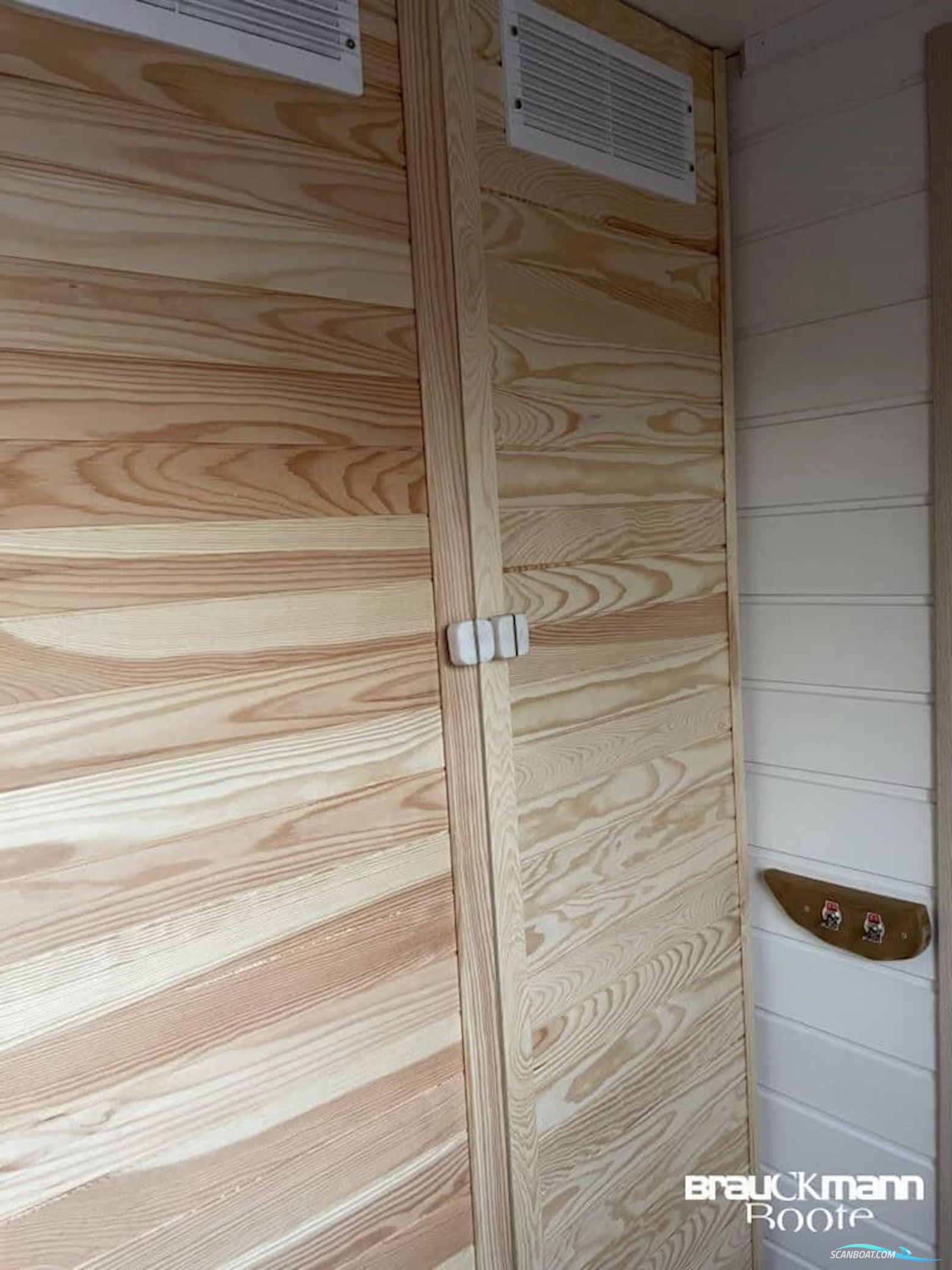 Werftbau Solar Hausboot 2022