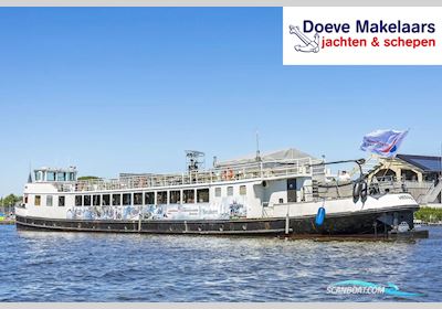 Accommodatie / Hotelschip met UBC Hus- / Bobåd / Flodbåd 1902, med Mercedes Benz<br />OM423 motor, Holland