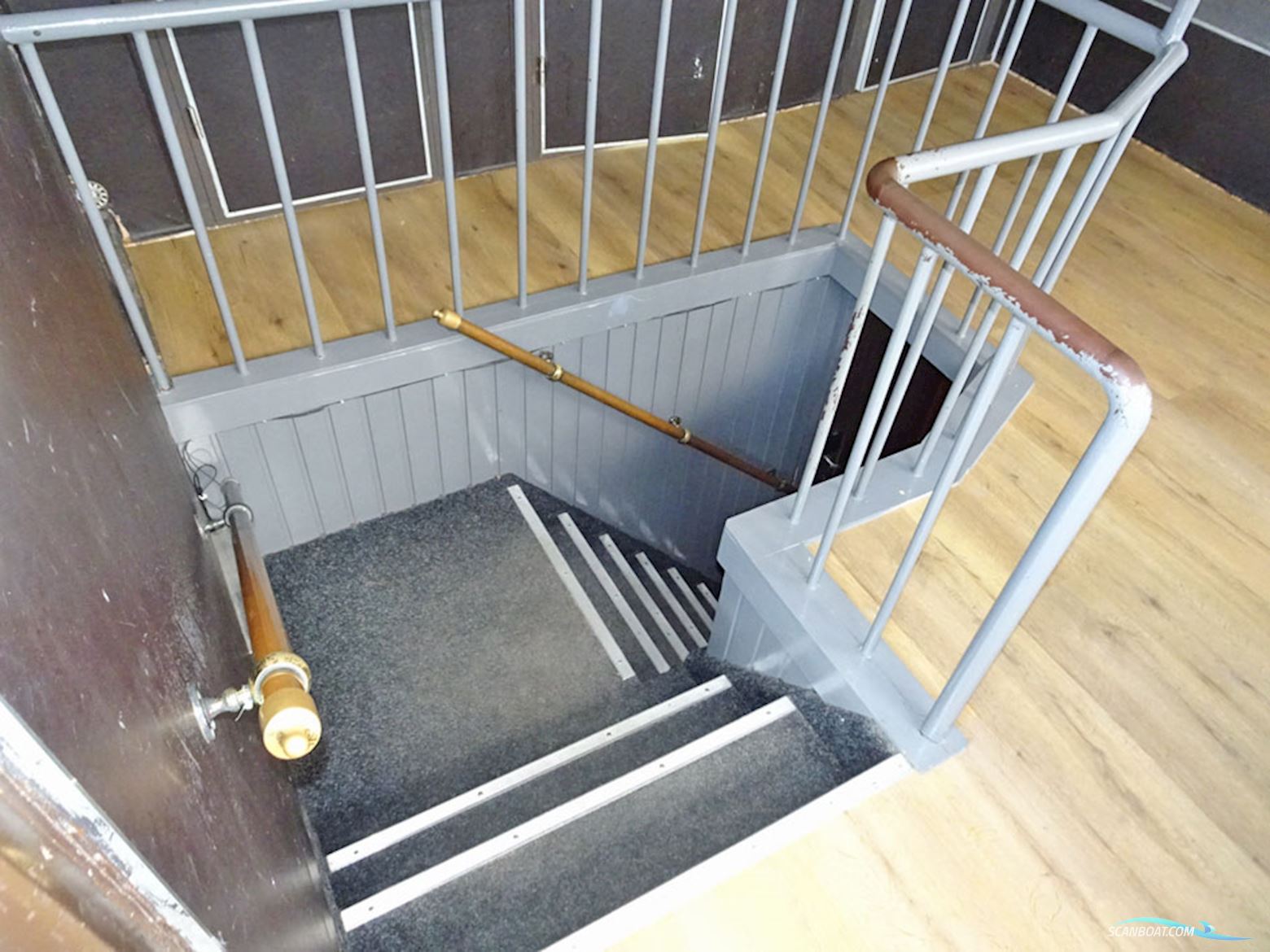 Accommodatie / Hotelschip met UBC