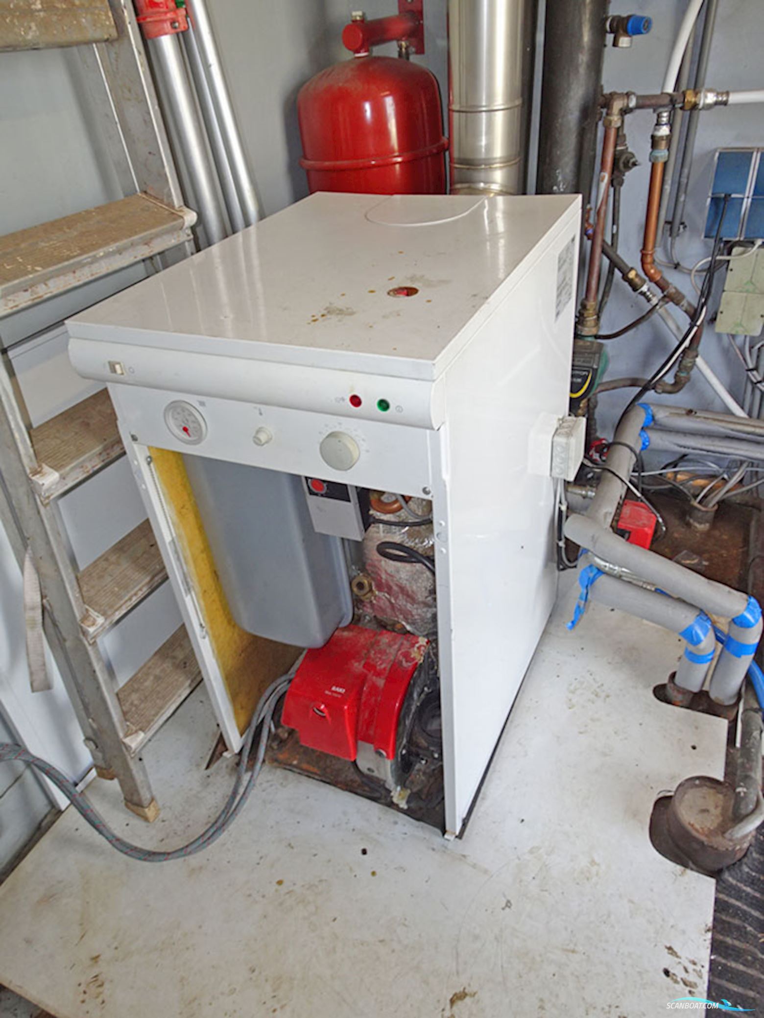 Accommodatie / Hotelschip met UBC