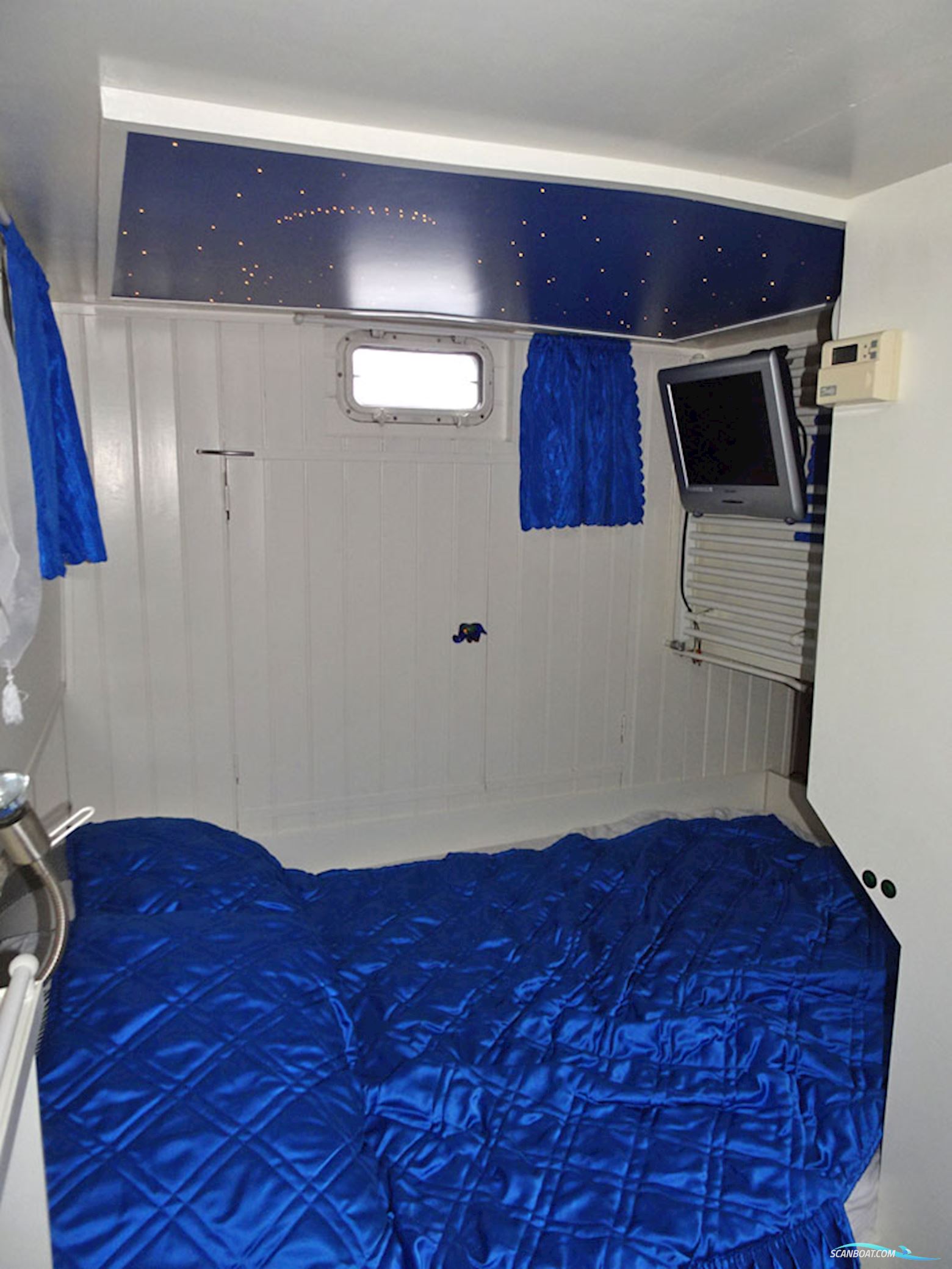 Amsterdammer Sleepboot 15.16