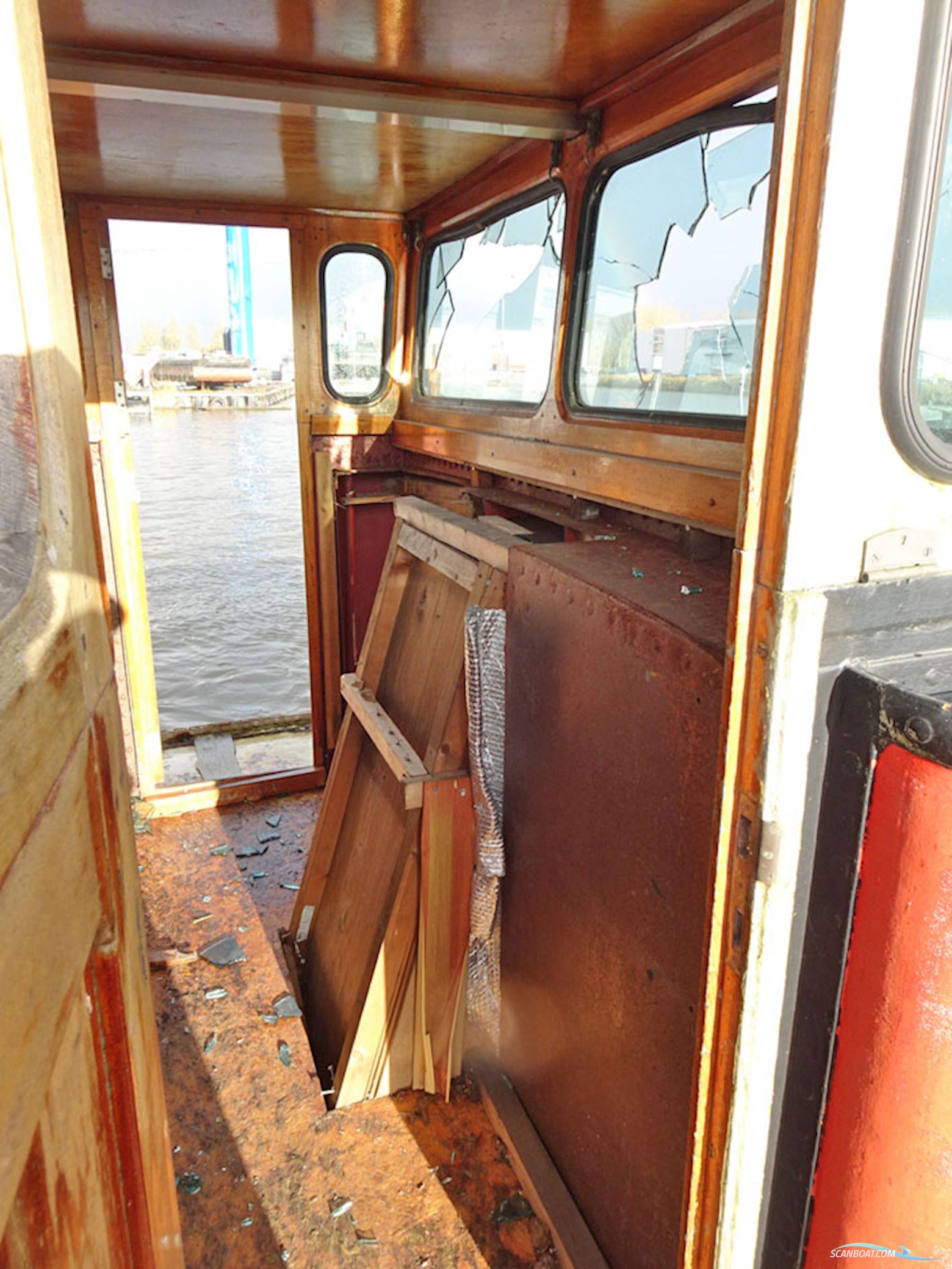 Casco Spits Woonschip 38.00