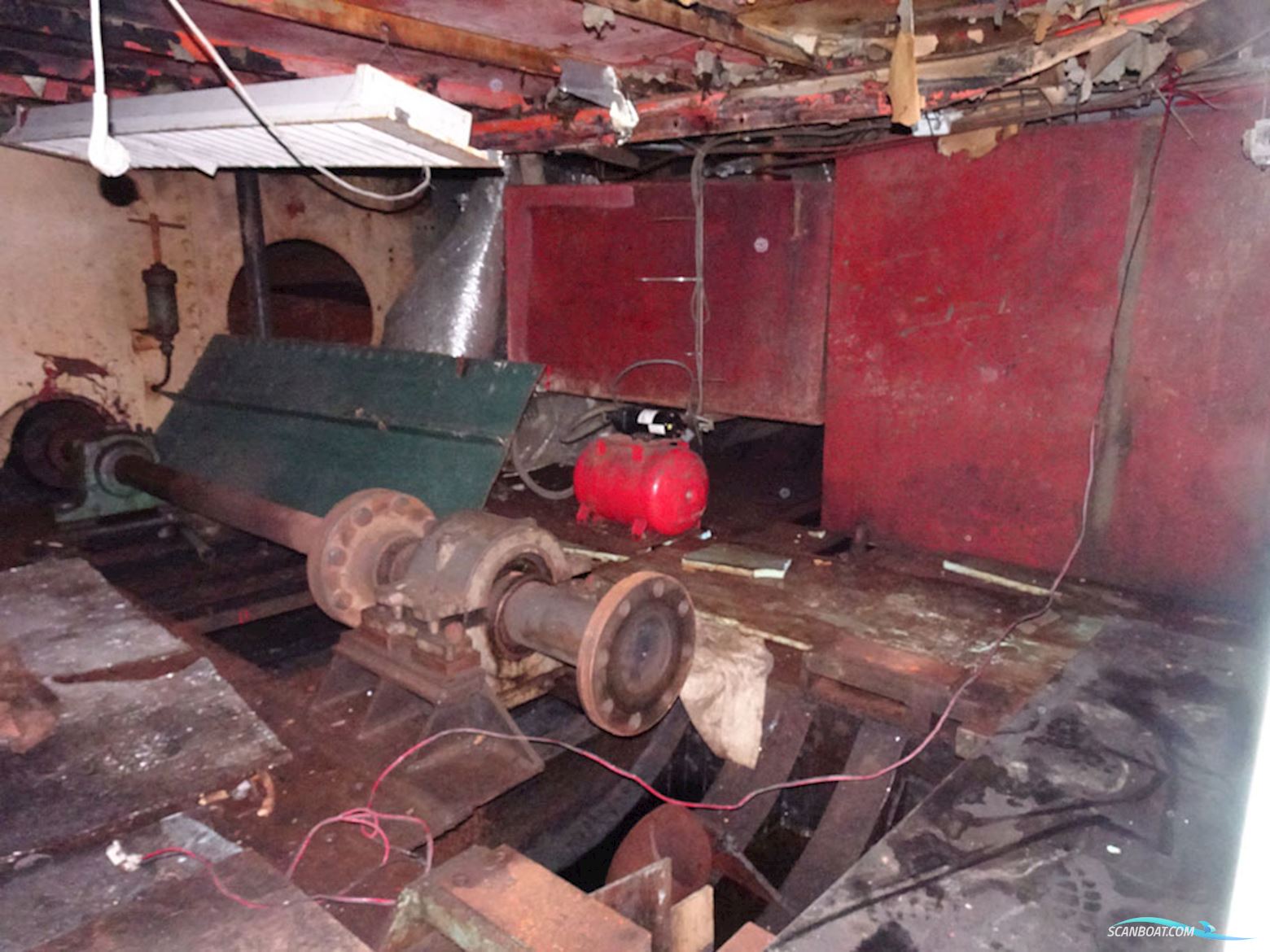 Casco Spits Woonschip 38.00