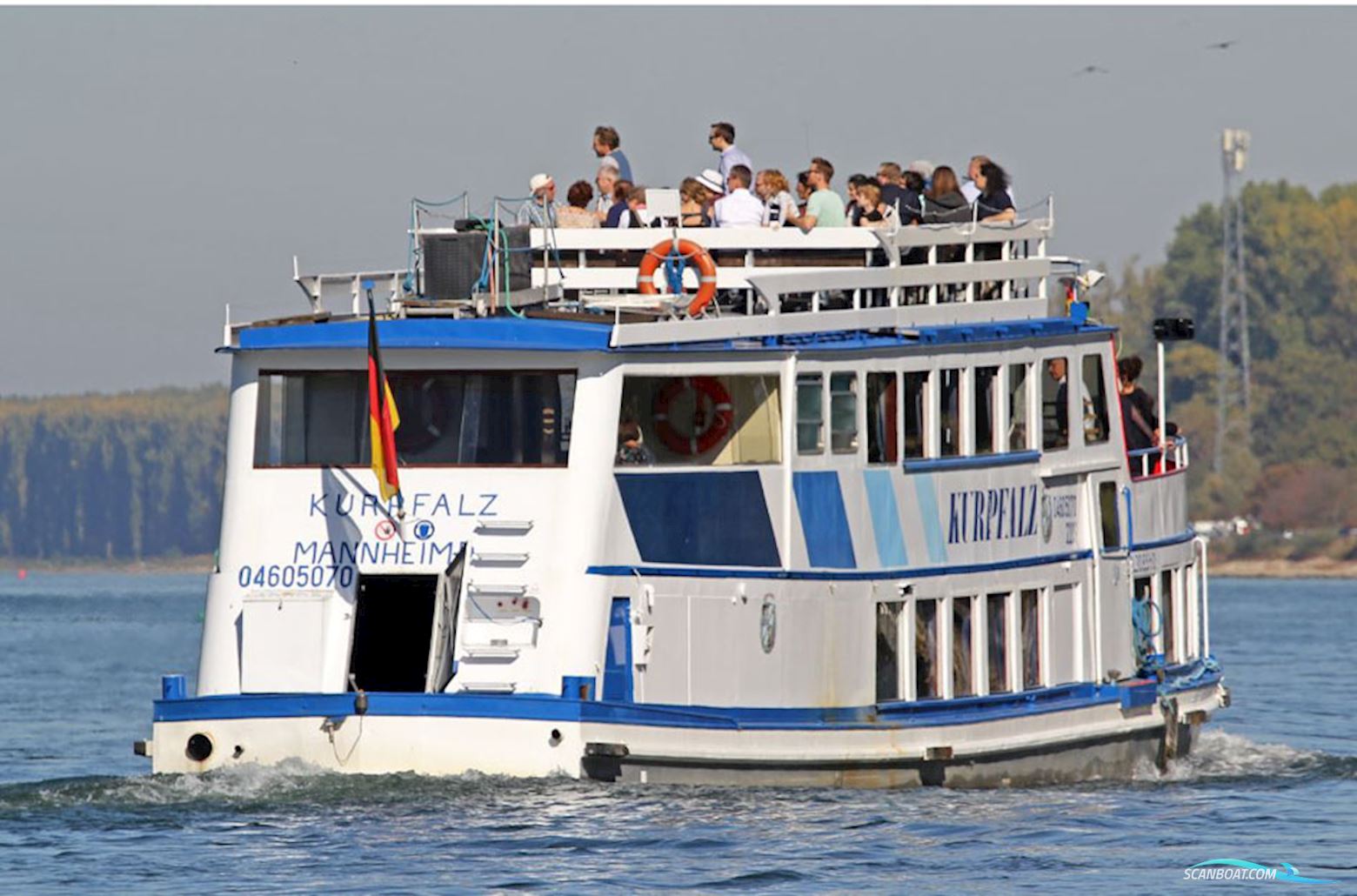 Dagpassagiersschip 221 Pers, Rijn Gecertificeerd