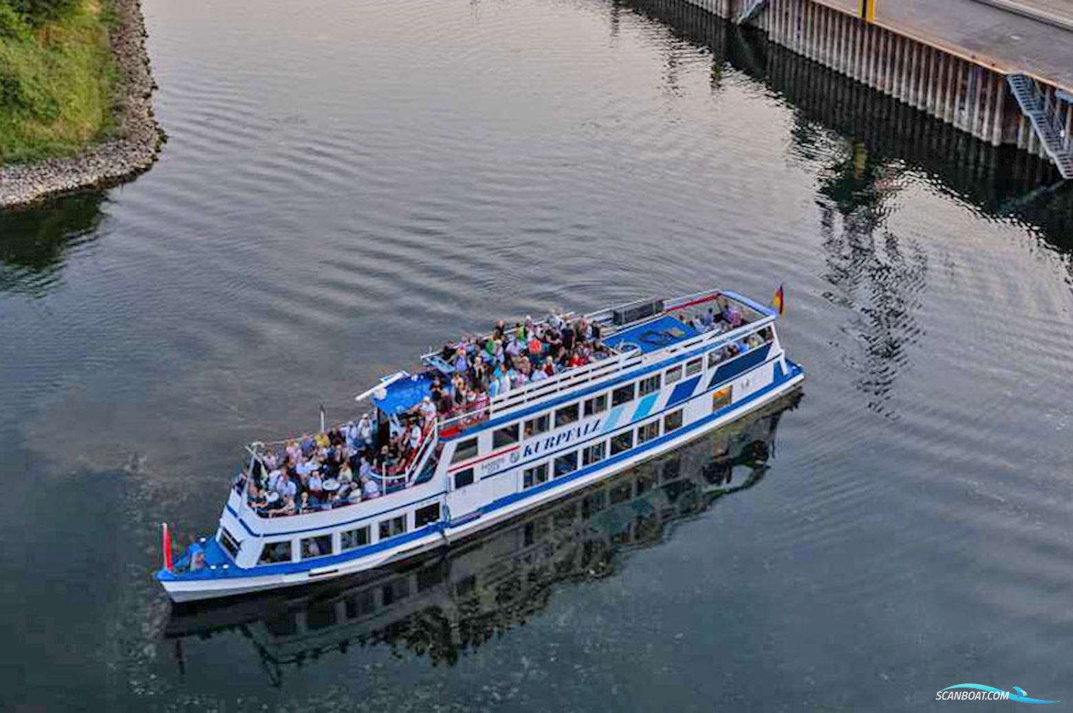 Dagpassagiersschip 221 Pers, Rijn Gecertificeerd