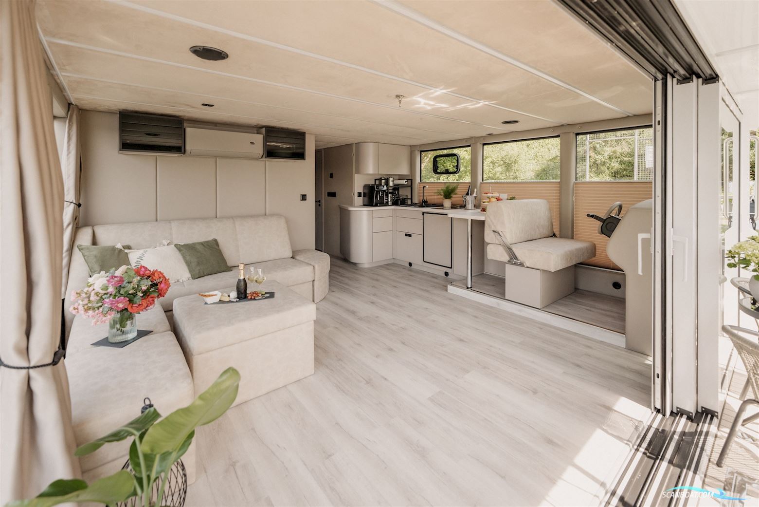 Desidus Hausboot/Hausyacht Compact