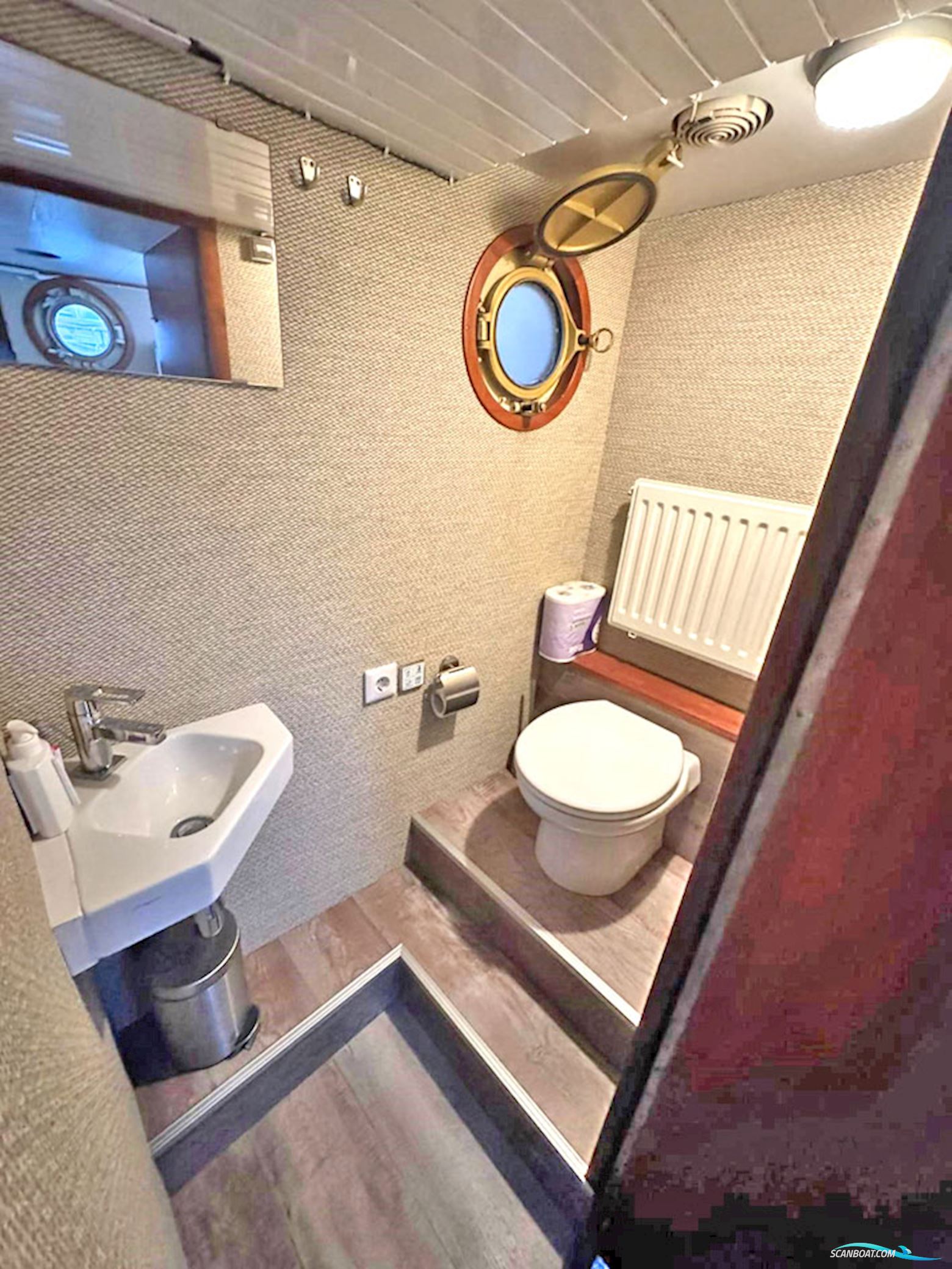 Directievaartuig 17.83 met UBC certificaat