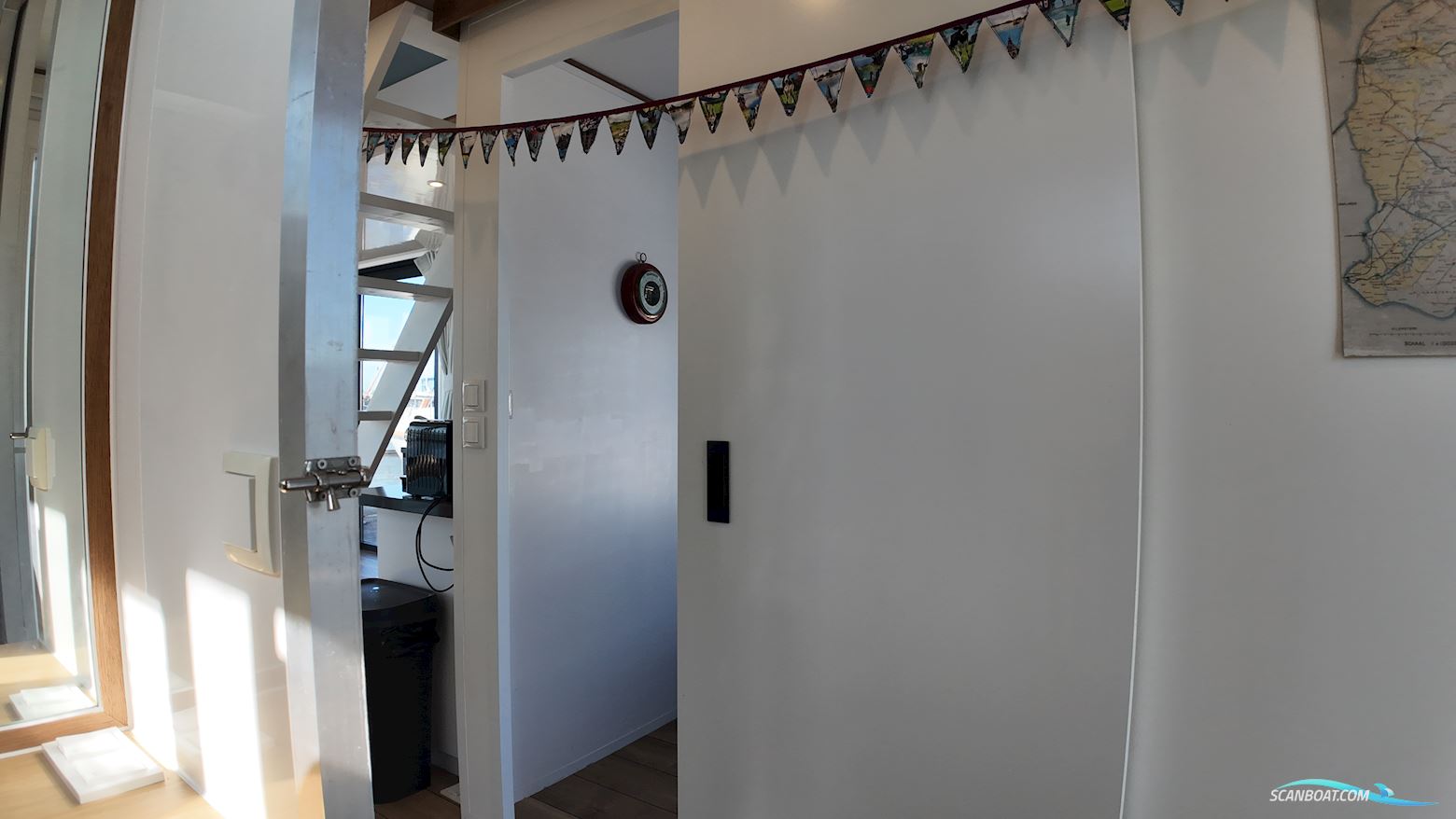 DL-Boats Houseboat