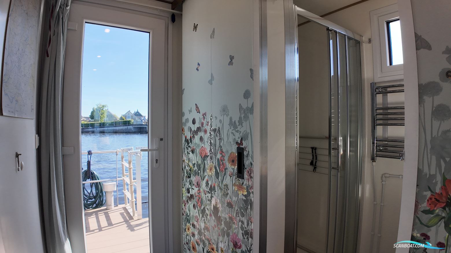 DL-Boats Houseboat