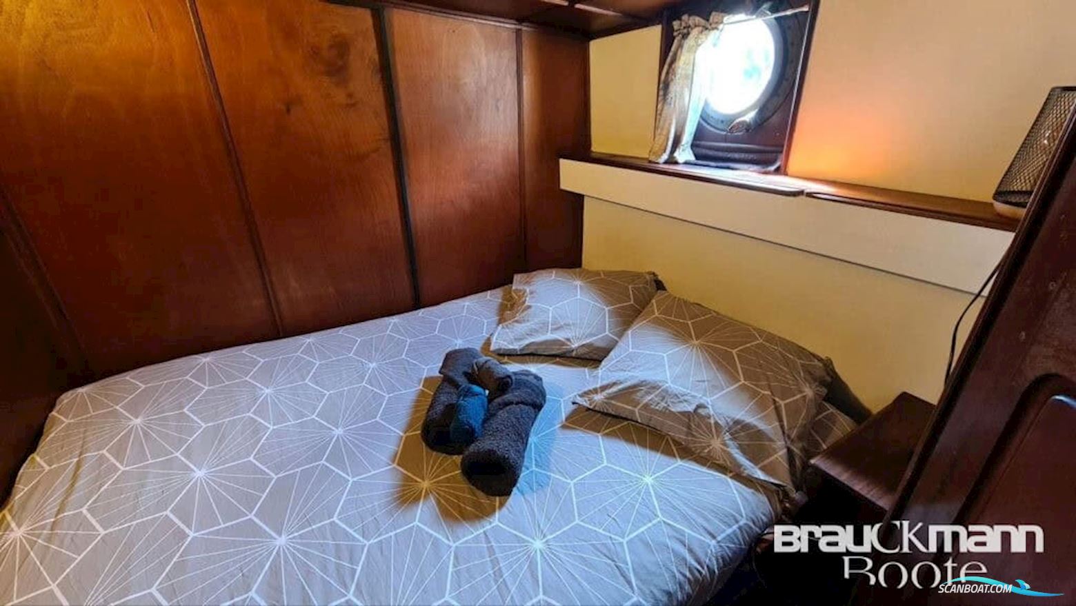 DRU BOUCHAIN Peniche 40