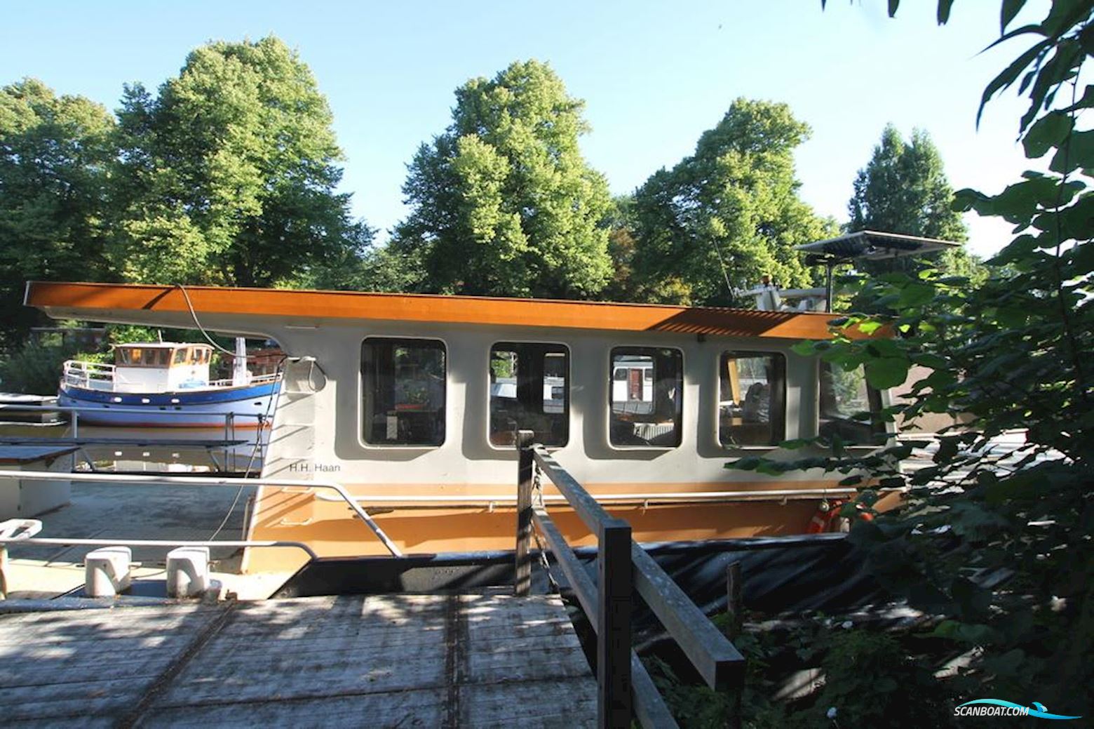 Dutch Barge Katwijker