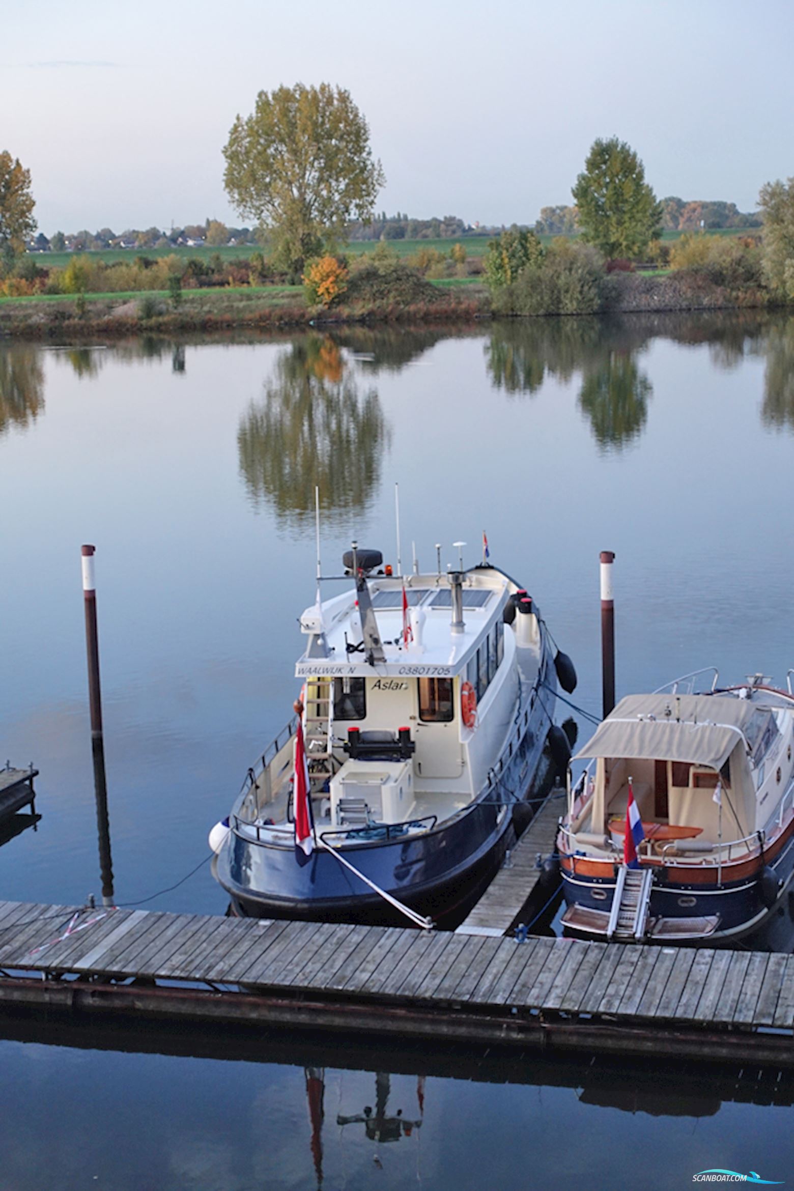 ex Patrouille vaartuig / Varend Woonschip 18.26 met UBC