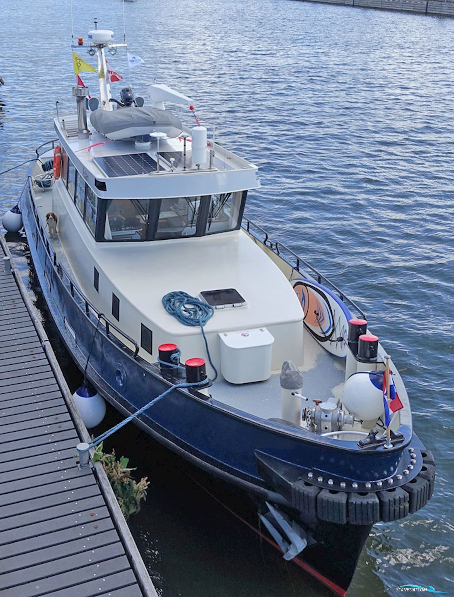 ex Patrouille vaartuig / Varend Woonschip 18.26 met UBC