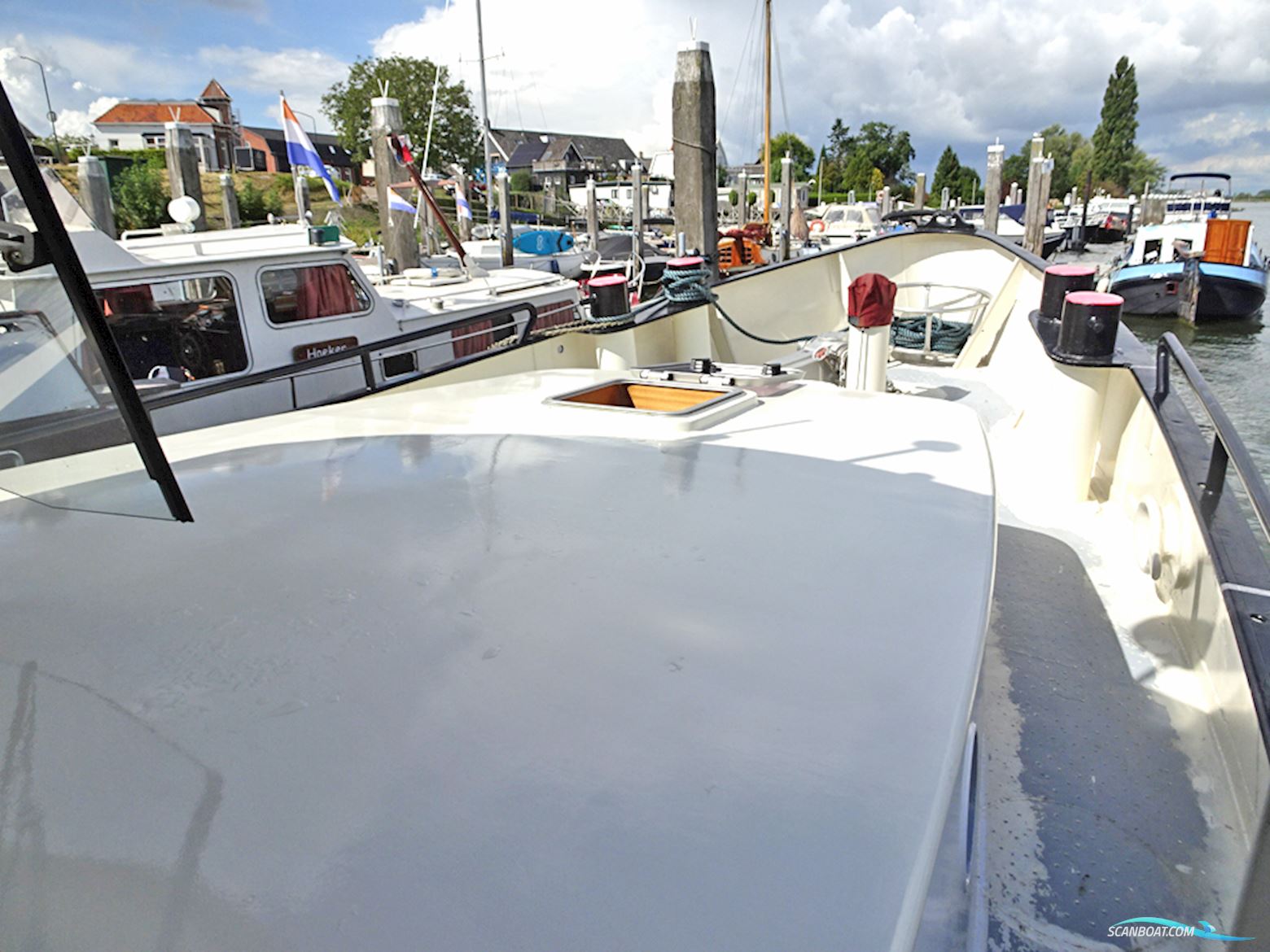 ex Patrouille vaartuig / Varend Woonschip 18.26 met UBC