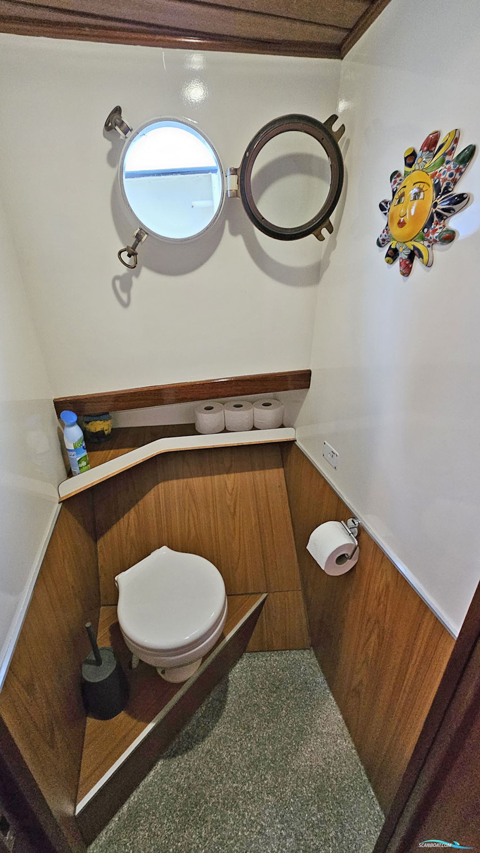 ex Patrouille vaartuig / Varend Woonschip 18.26 met UBC