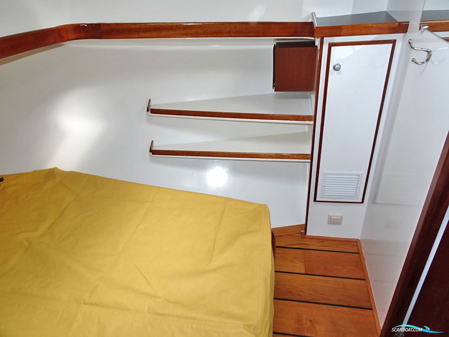 ex Patrouille vaartuig / Varend Woonschip 18.26 met UBC