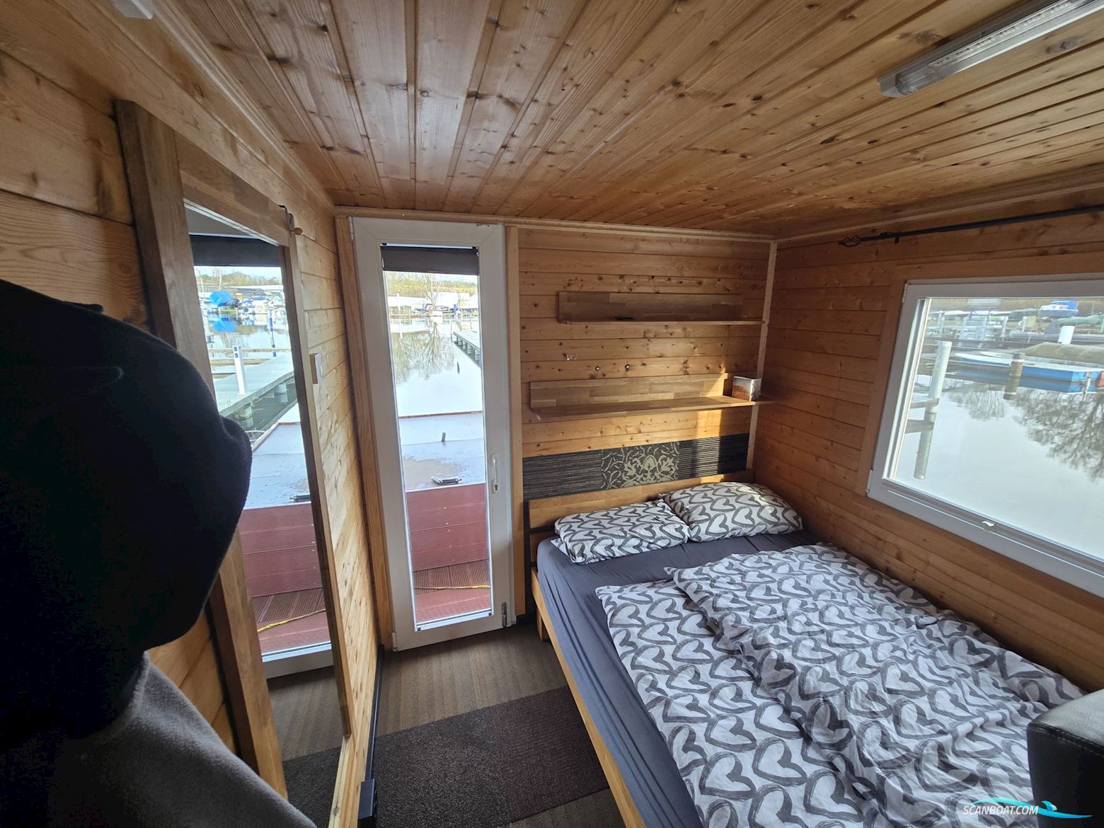 Exklusives Hausboot