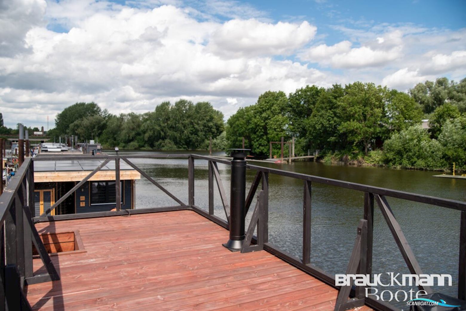 Hausboot-Manufaktur Tiny 36