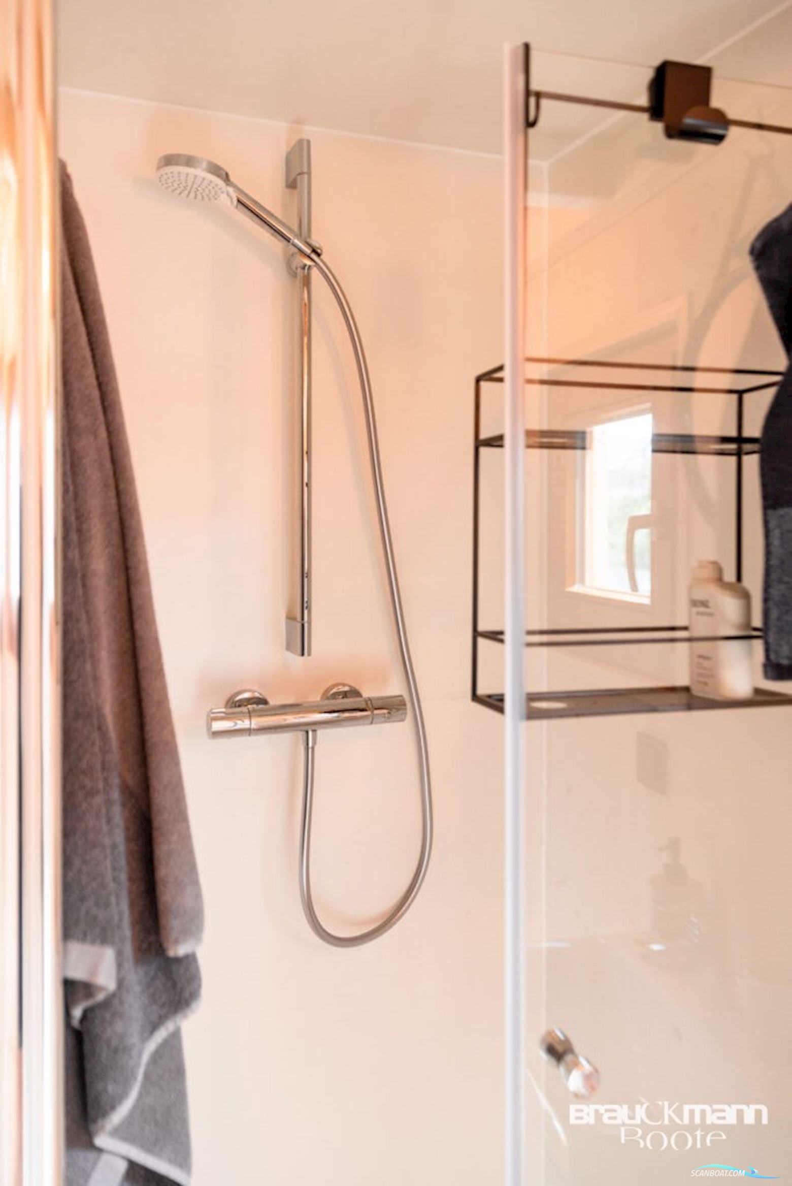 Hausboot-Manufaktur Tiny 40