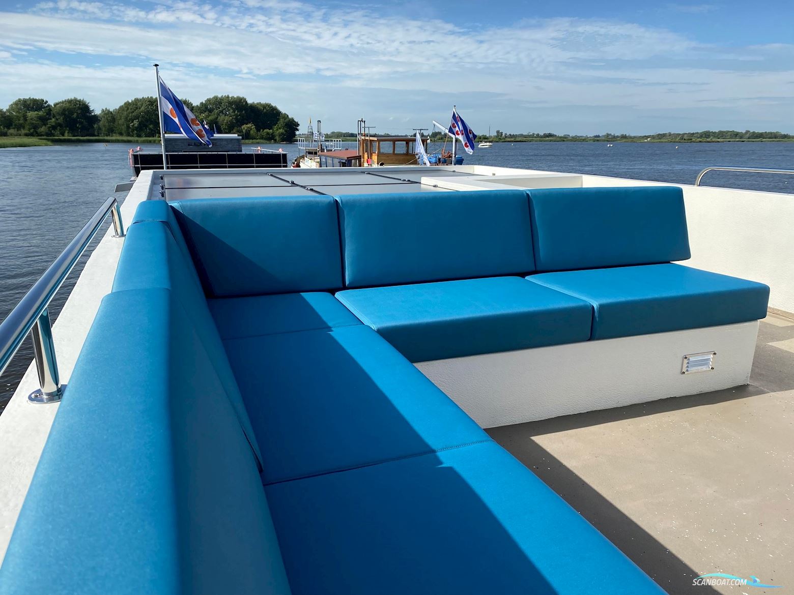 Homeship Vaarloft Volledig Elektrische Houseboat
