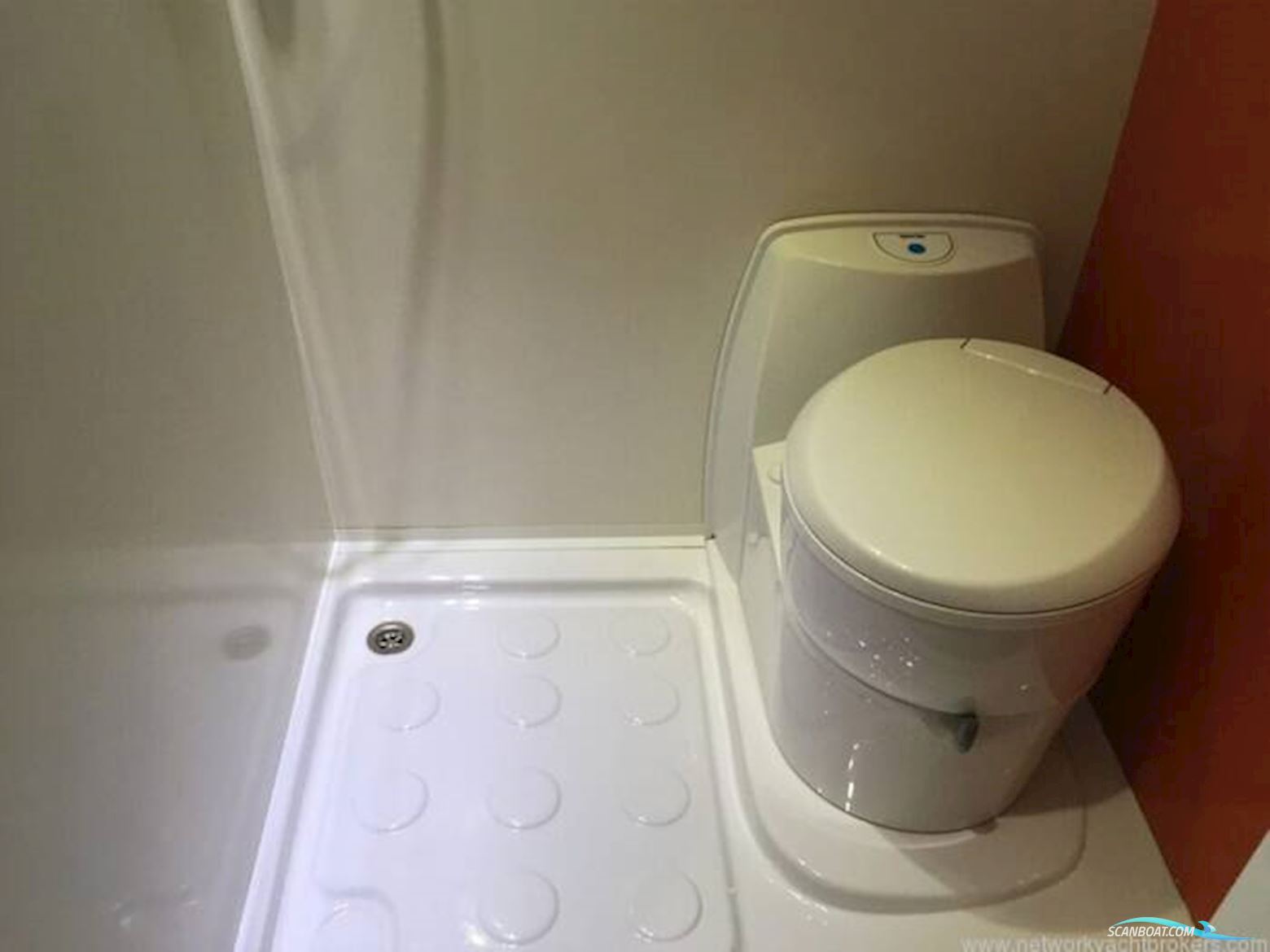 Houseboat MX 24 Glampboat