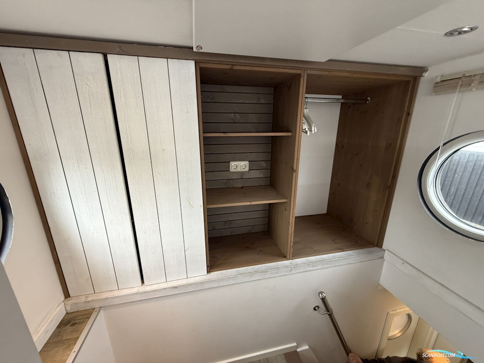 Houseboat Under Dock 18