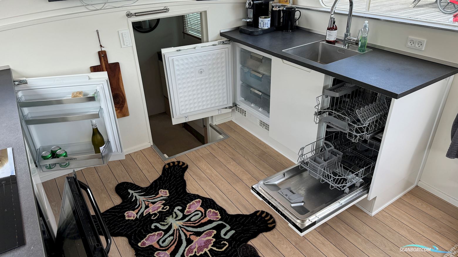 Husbåd i Tuborg Havn