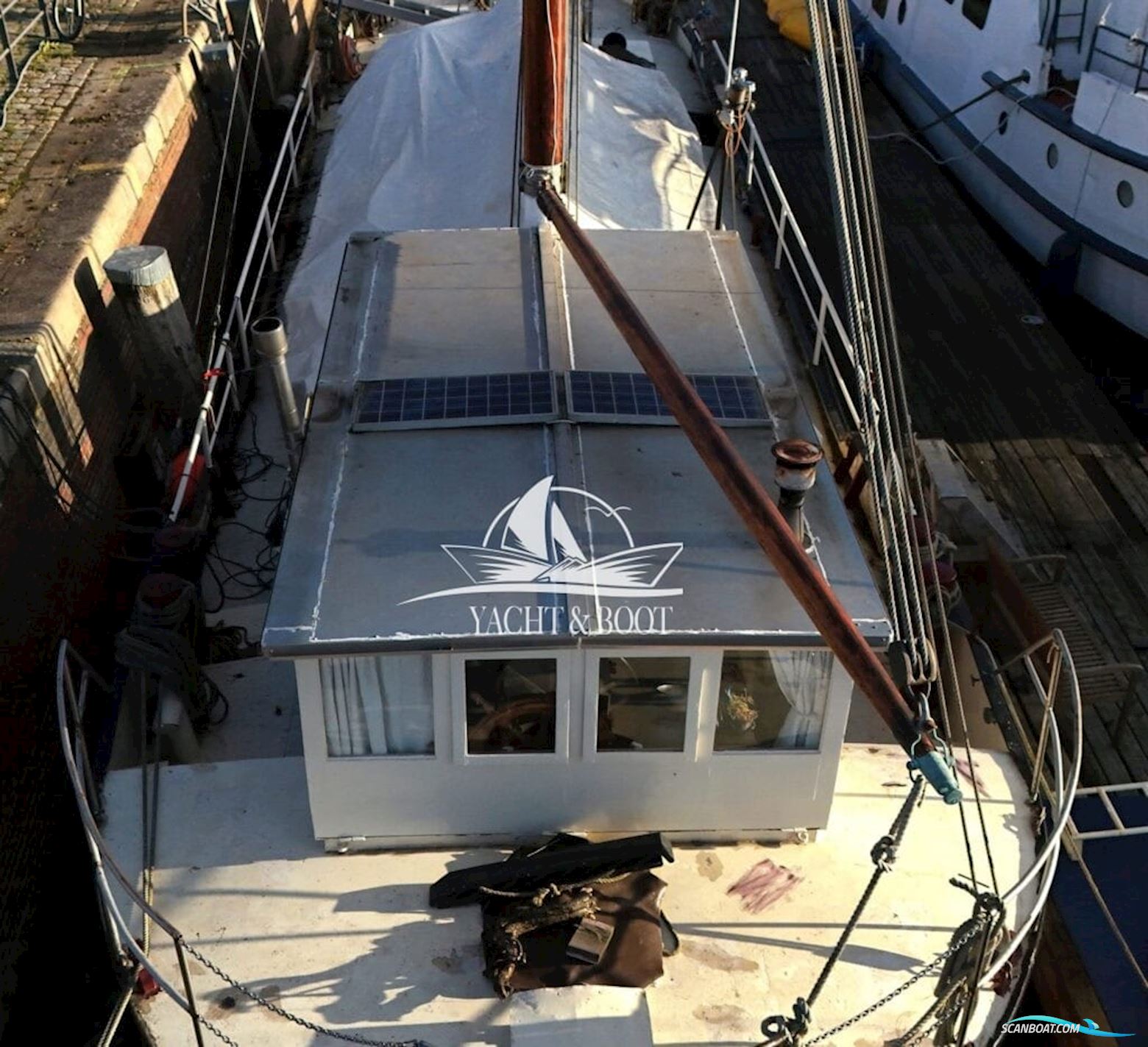 Lukas Mulder Werft Motor - Frachtewer