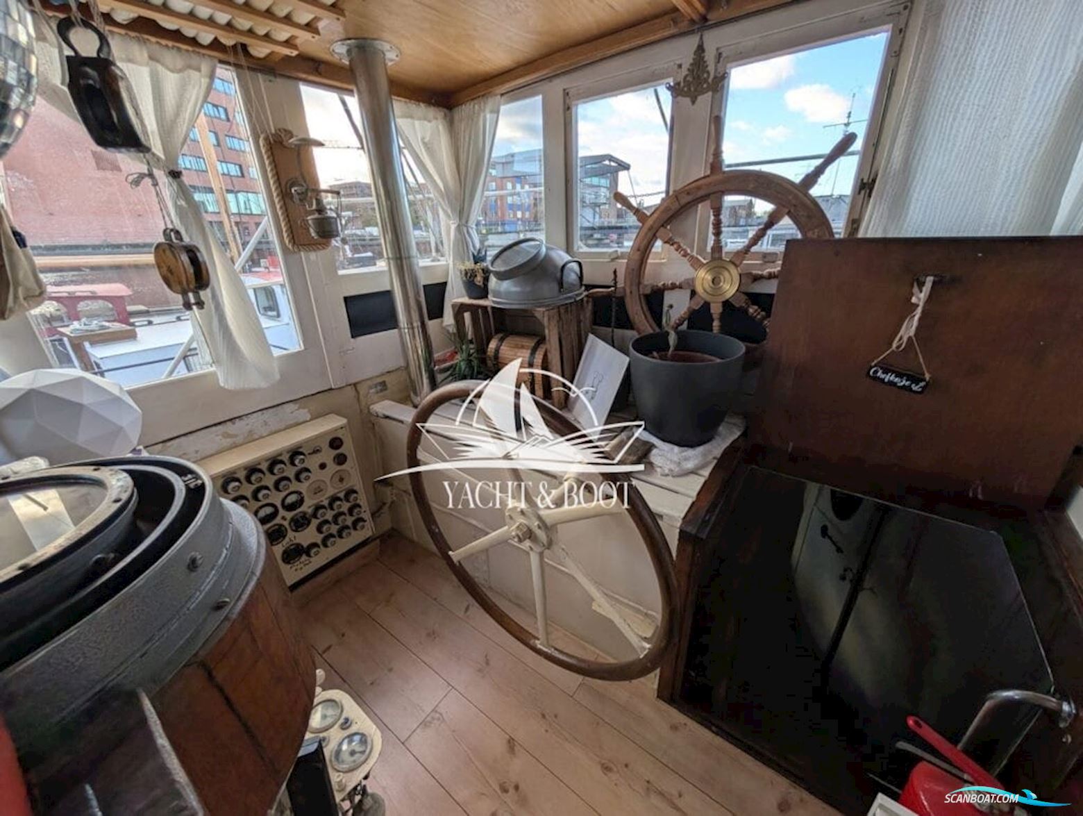 Lukas Mulder Werft Motor - Frachtewer